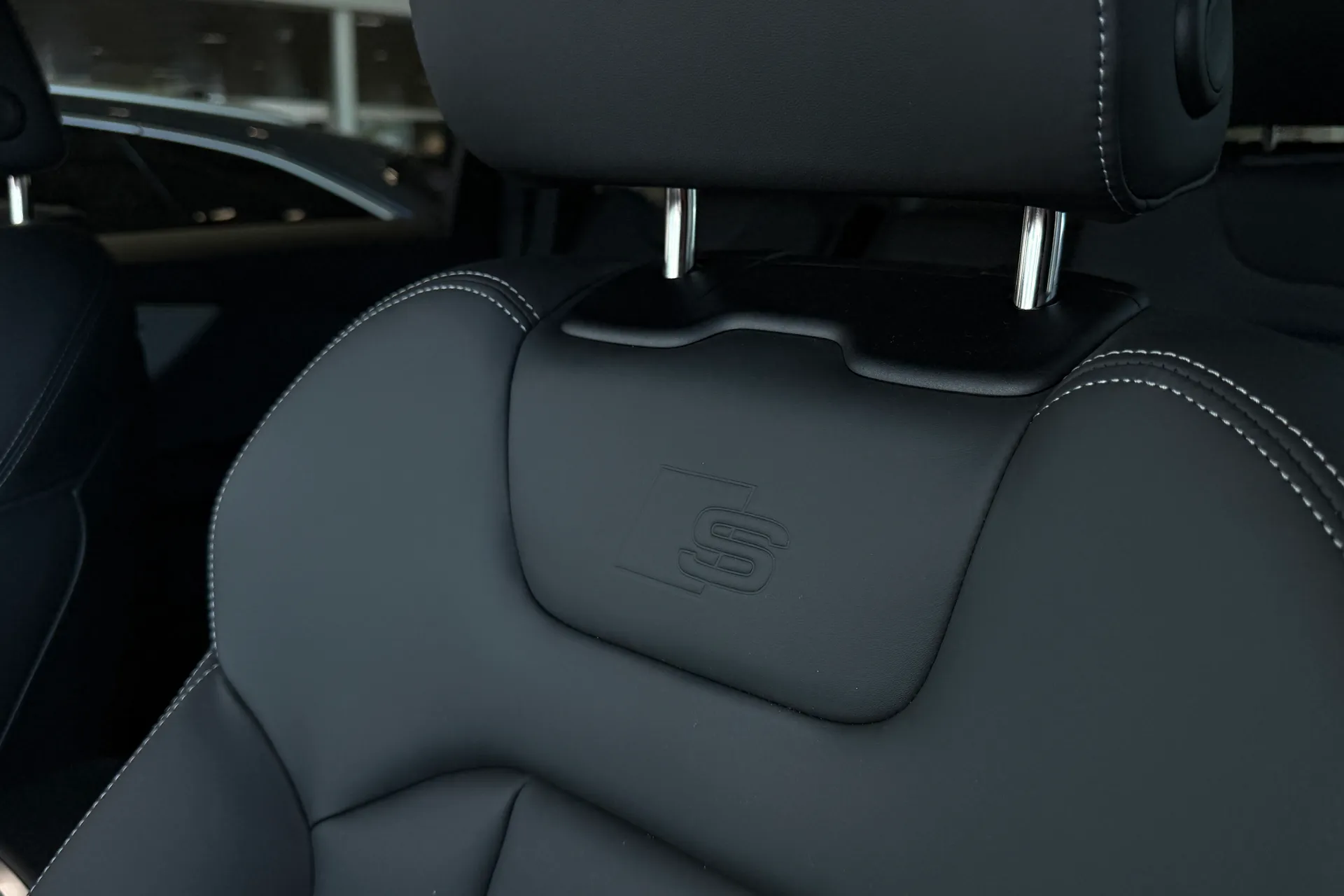 Audi Q7 thumbnail image number 21