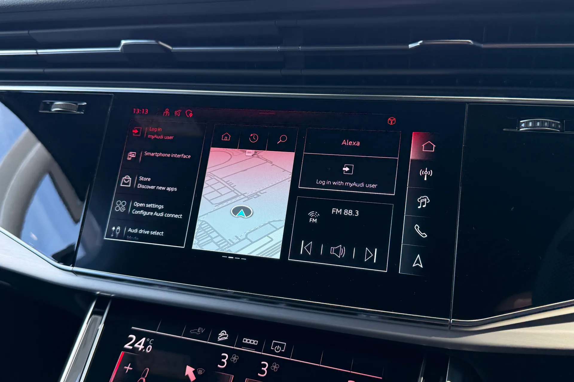 Audi Q7 thumbnail image number 9