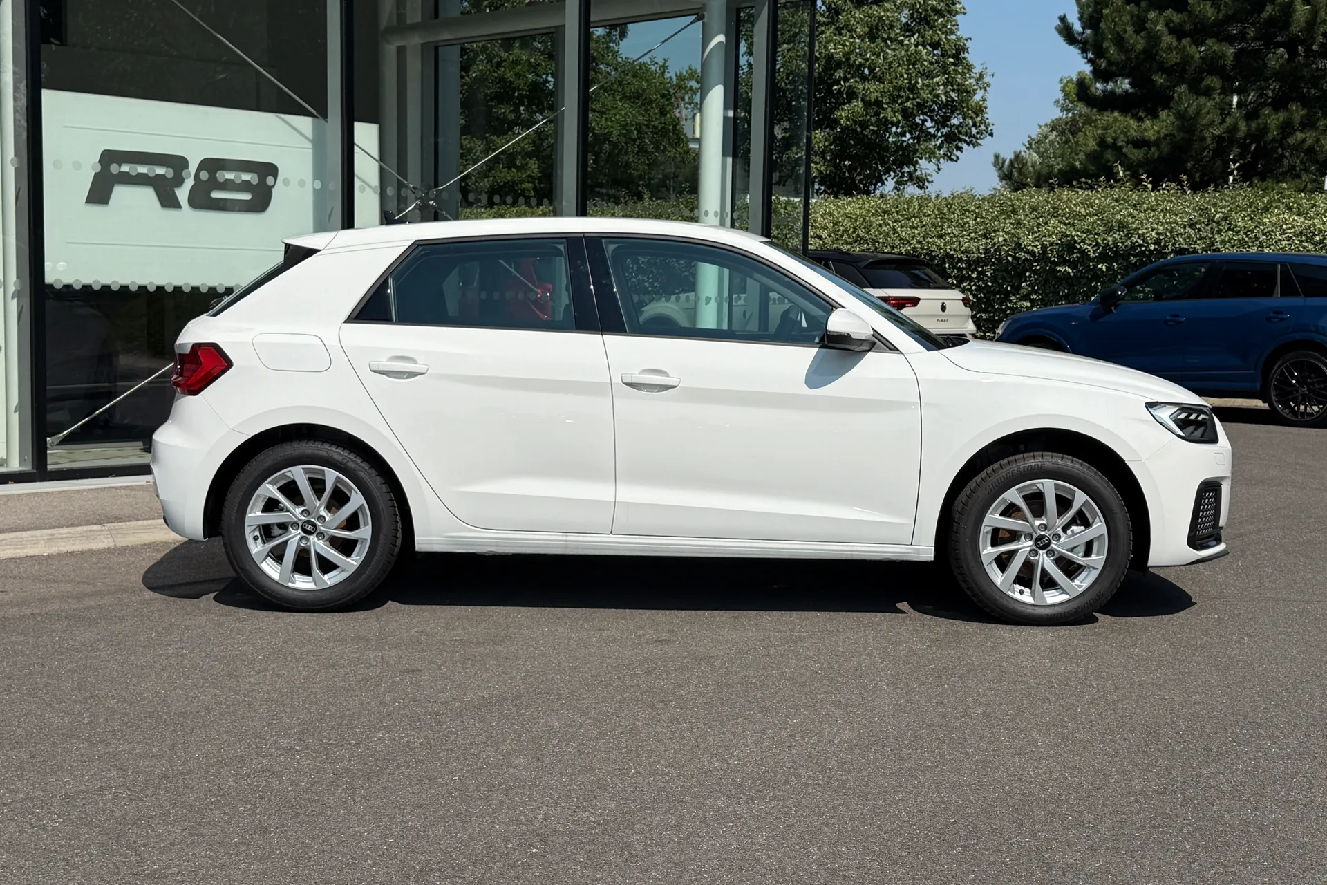 Audi A1 thumbnail image number 2