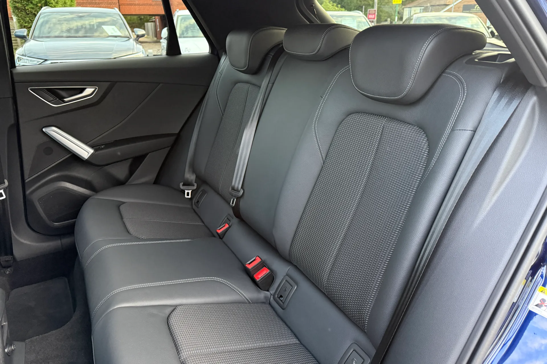 Audi Q2 thumbnail image number 39