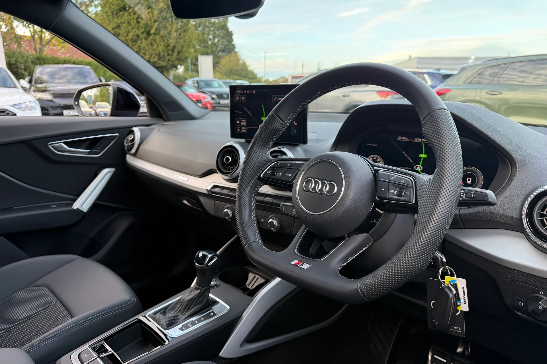 Audi Q2 thumbnail image number 25