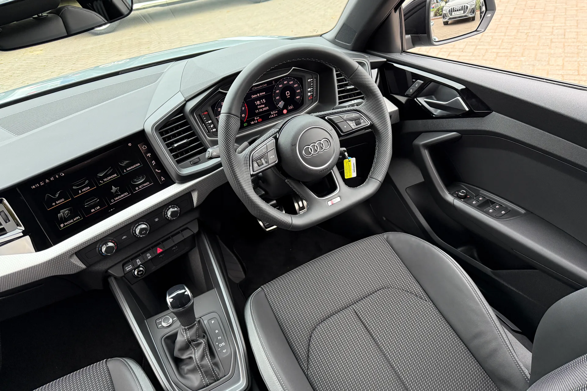 Audi A1 thumbnail image number 35