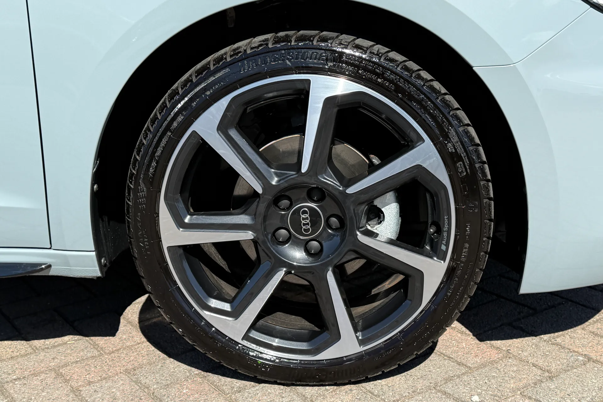 Audi A1 thumbnail image number 42