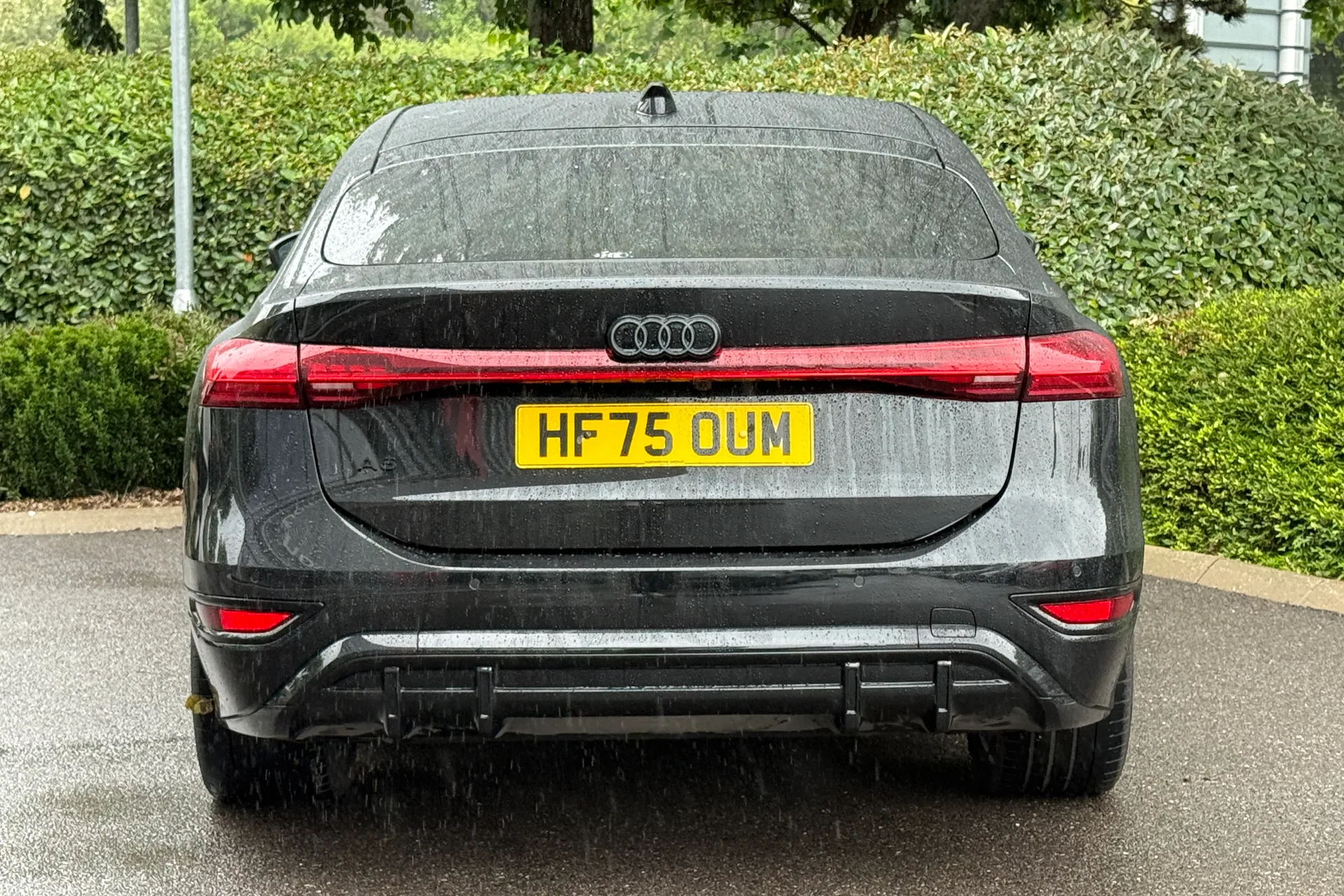 Audi A6 thumbnail image number 25