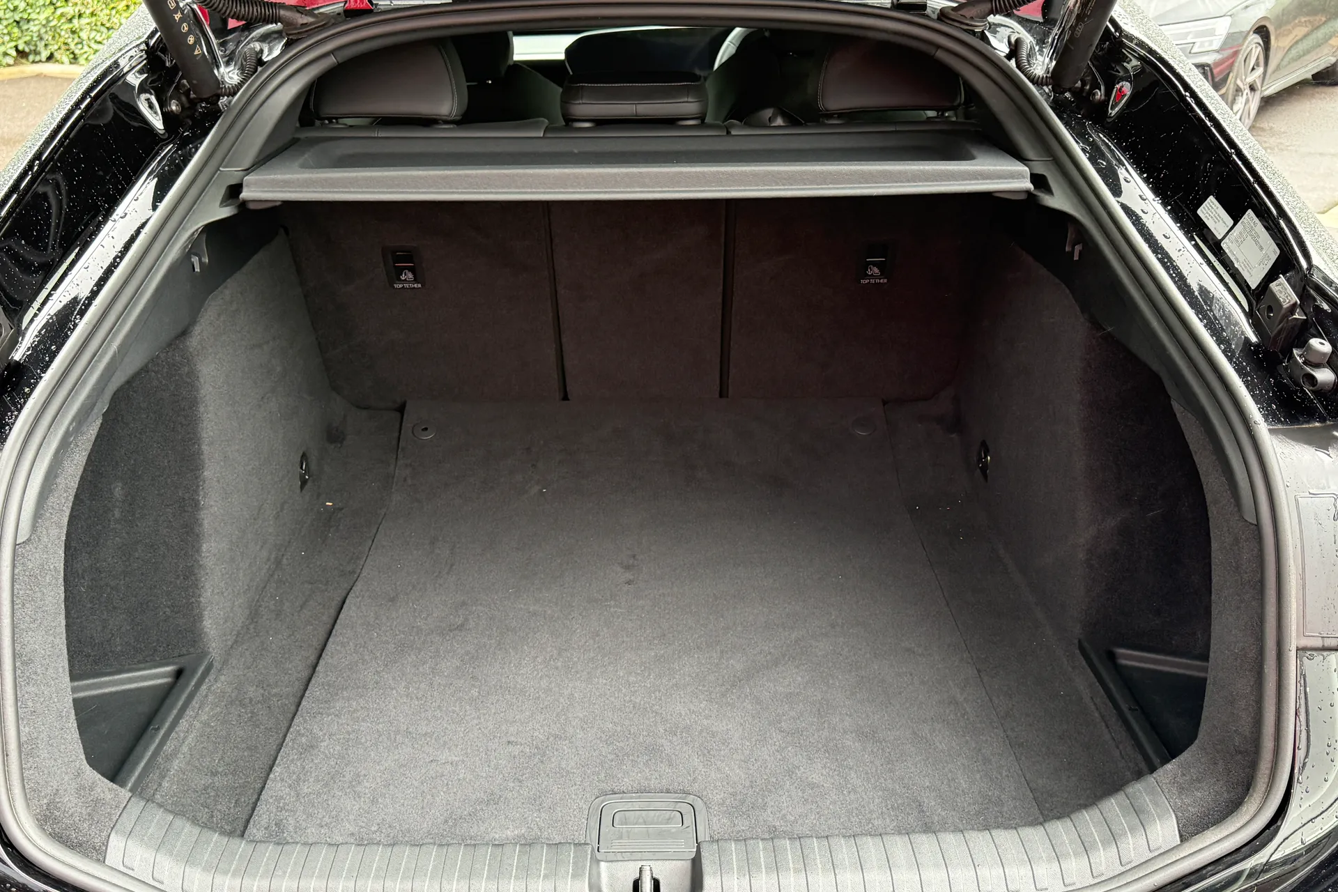 Audi A6 thumbnail image number 42