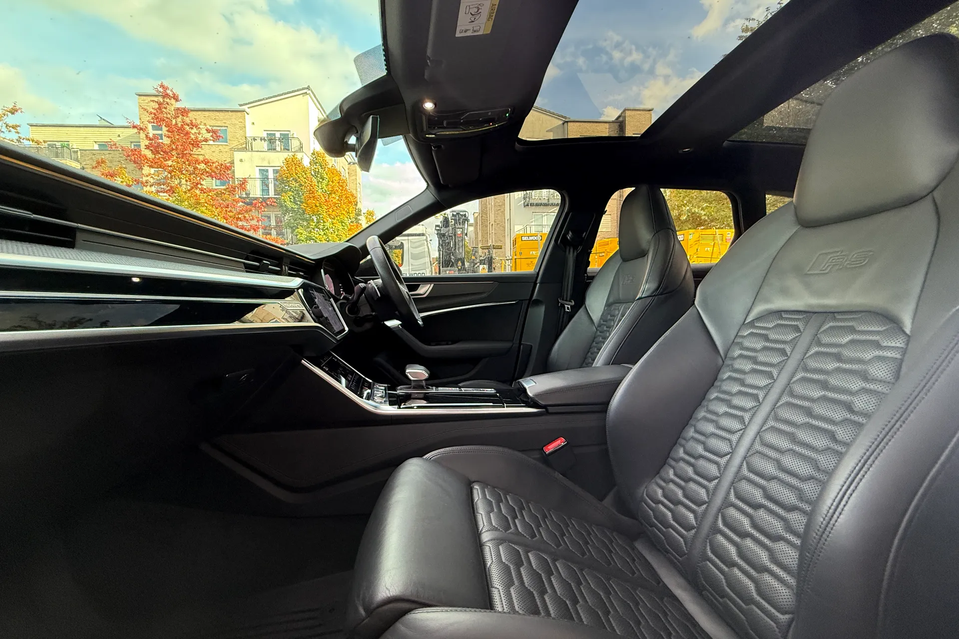 Audi RS6 thumbnail image number 56