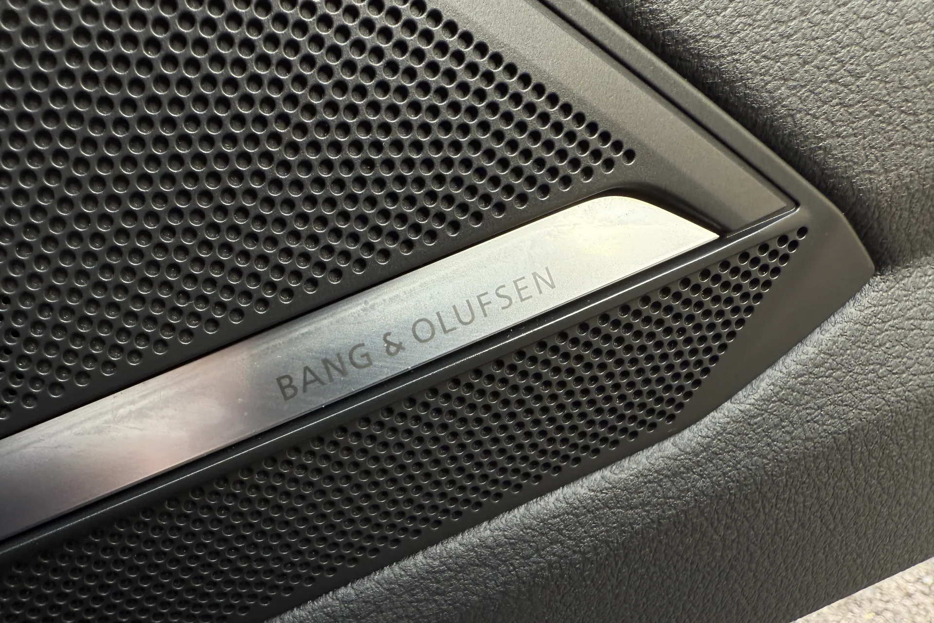 Audi RS6 thumbnail image number 38