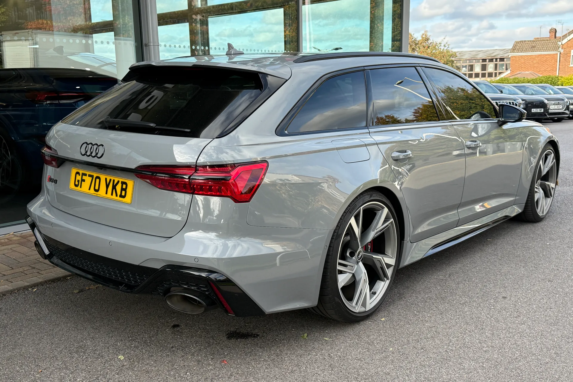 Audi RS6 thumbnail image number 49