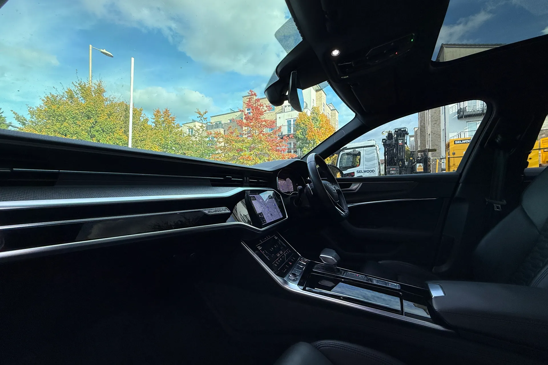 Audi RS6 thumbnail image number 5