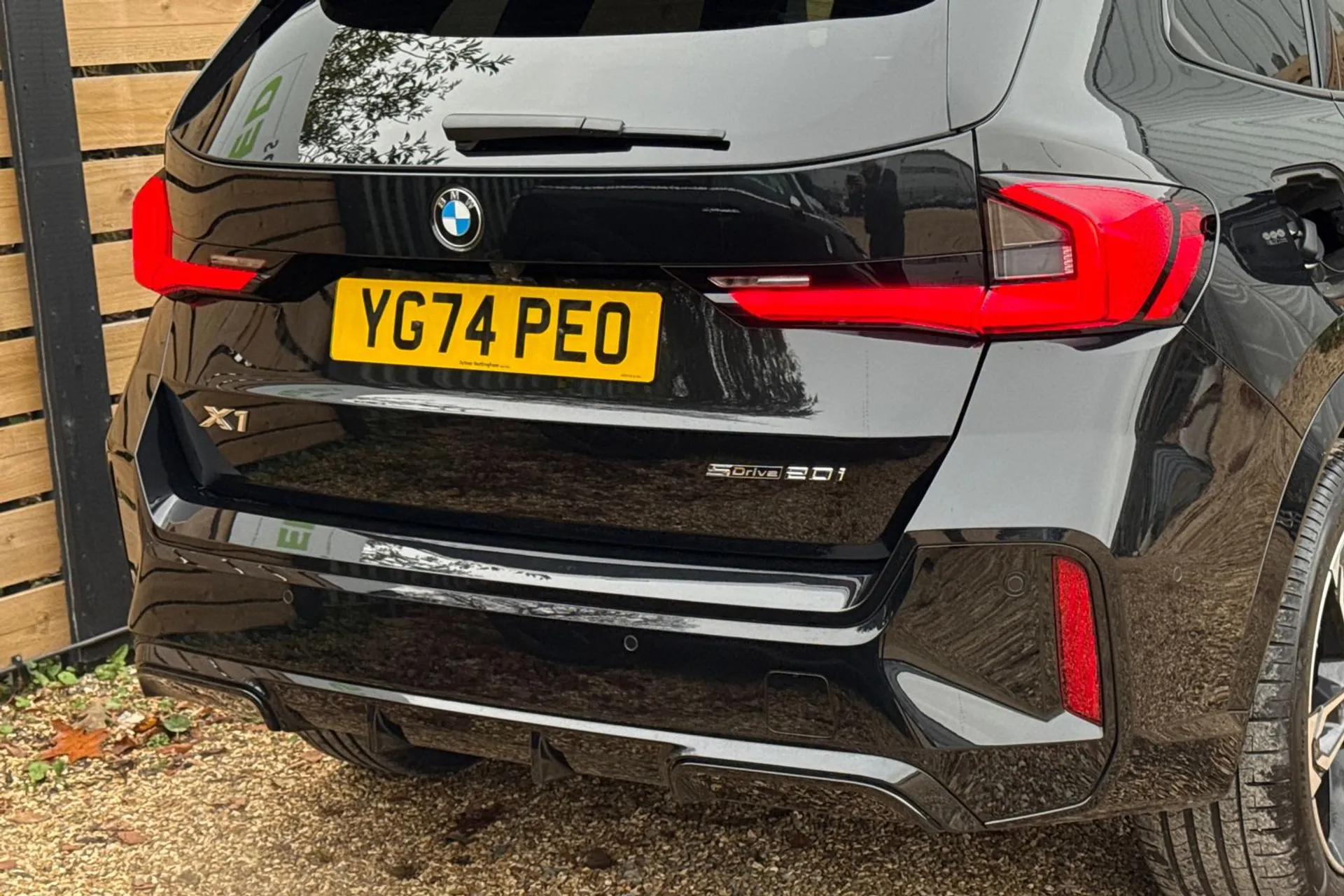 BMW X1 thumbnail image number 18