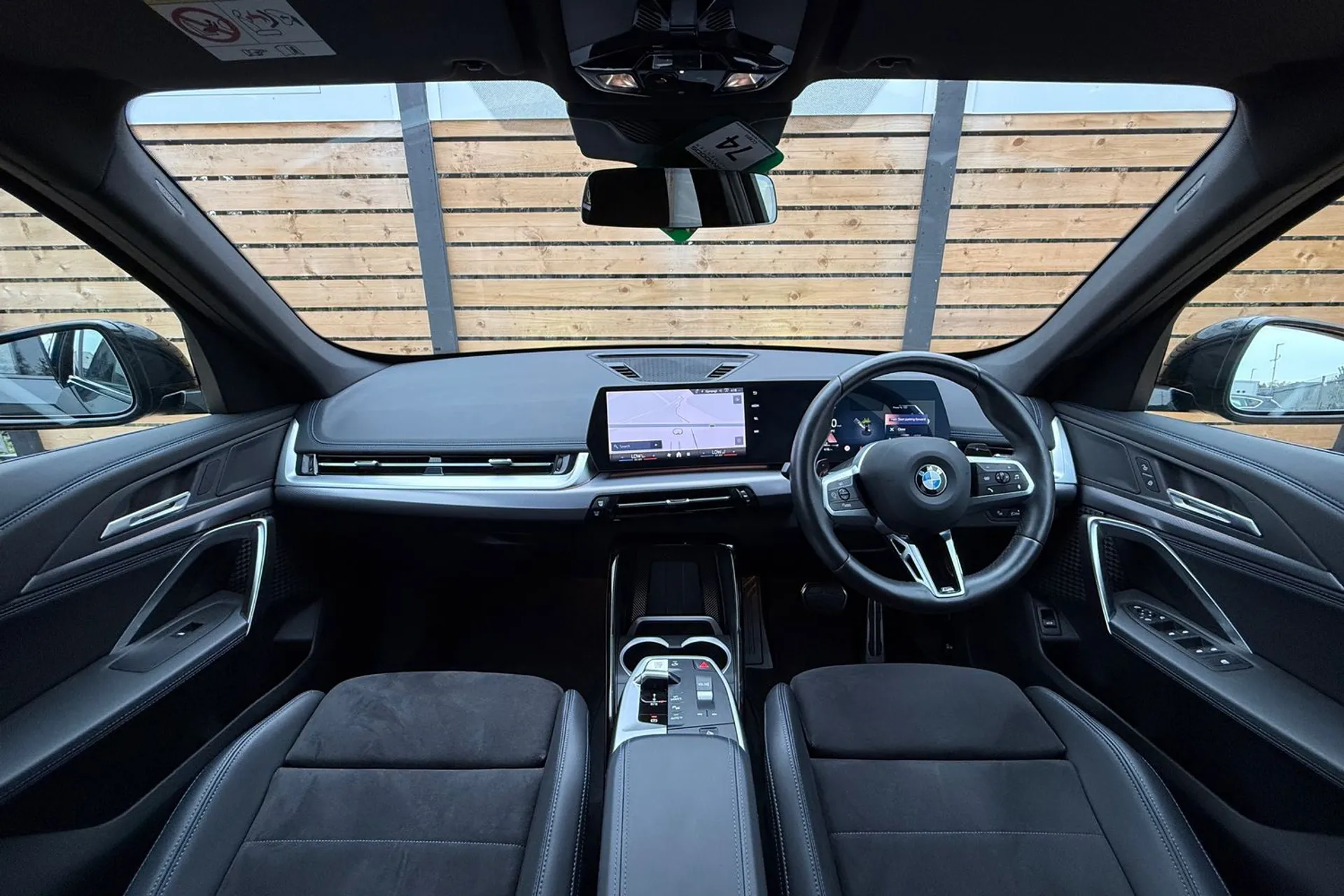 BMW X1 thumbnail image number 3