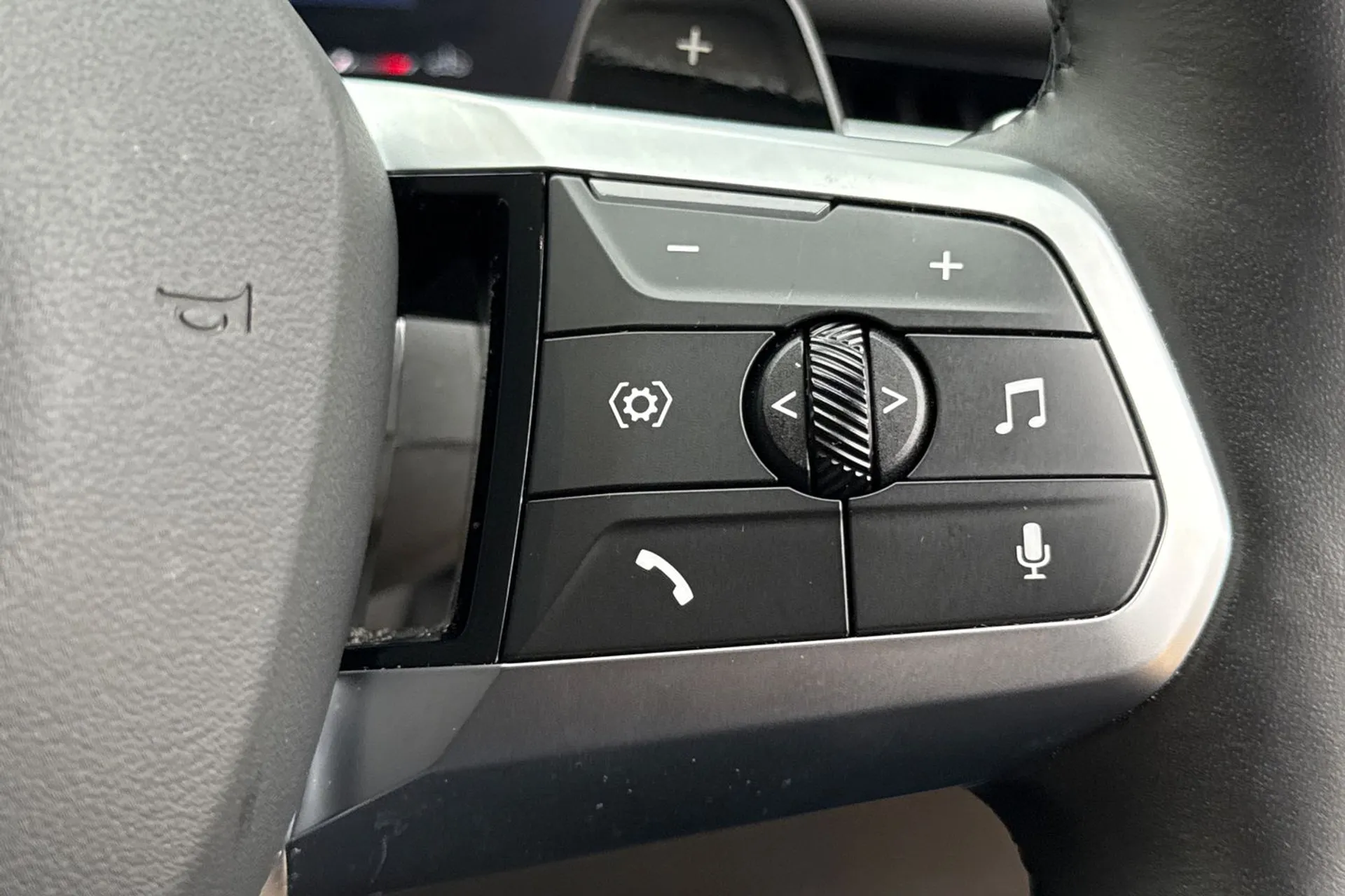 BMW X1 thumbnail image number 39