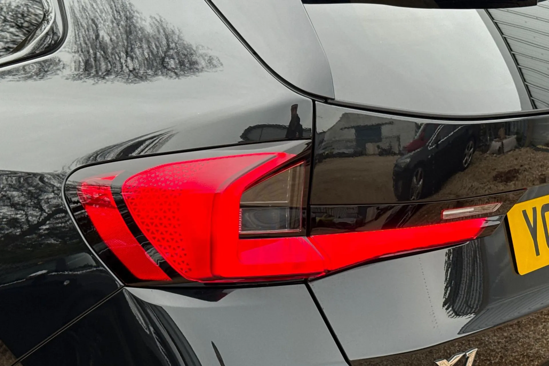 BMW X1 thumbnail image number 52