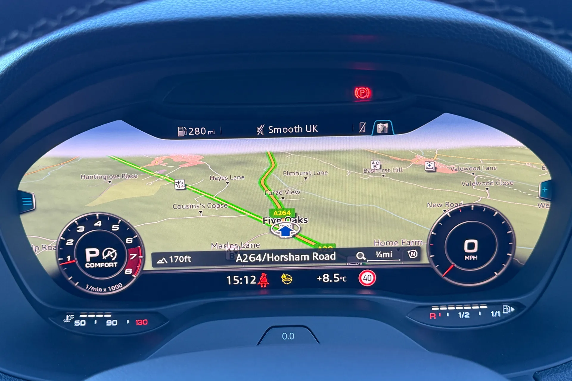 Audi Q2 thumbnail image number 14