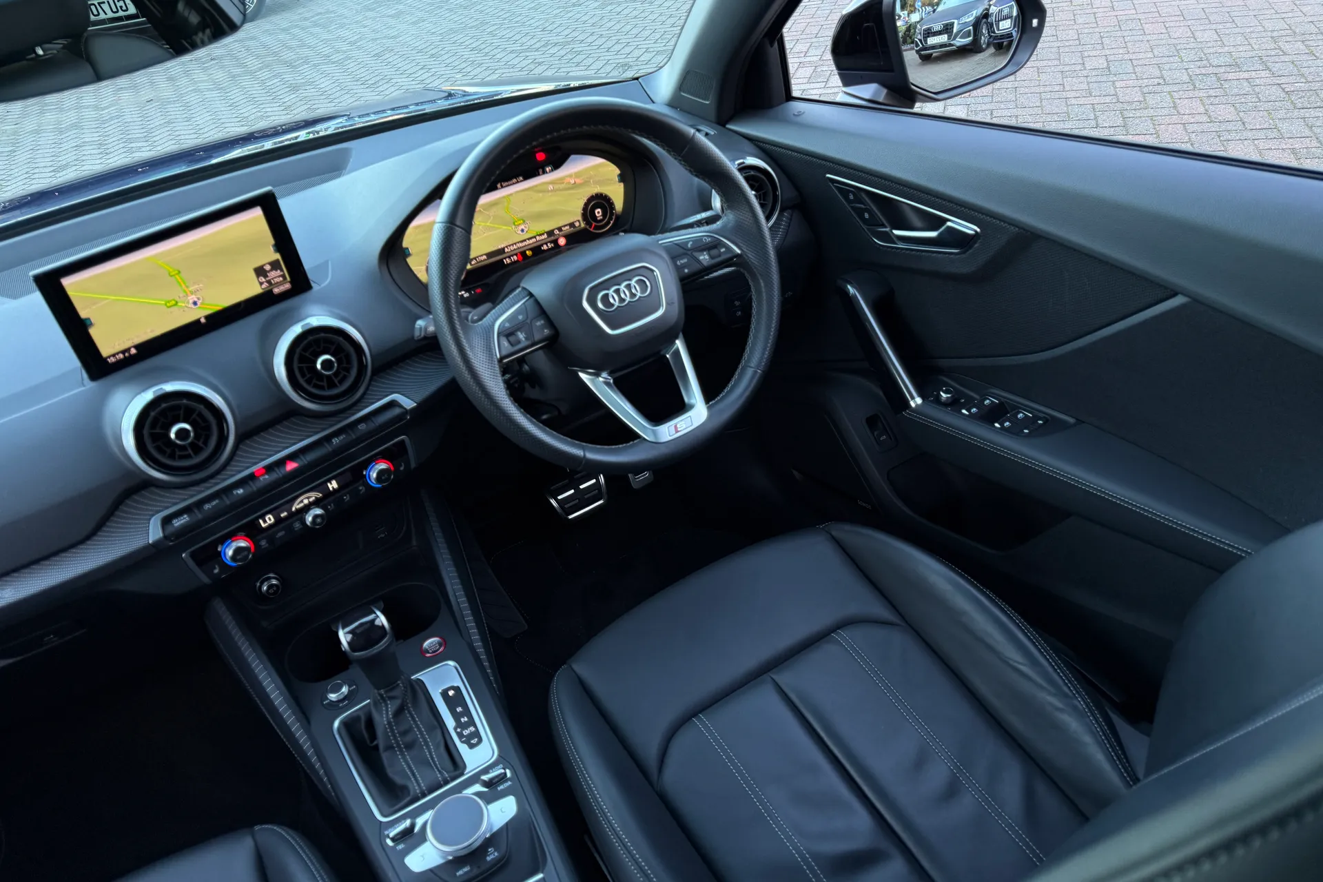 Audi Q2 thumbnail image number 45