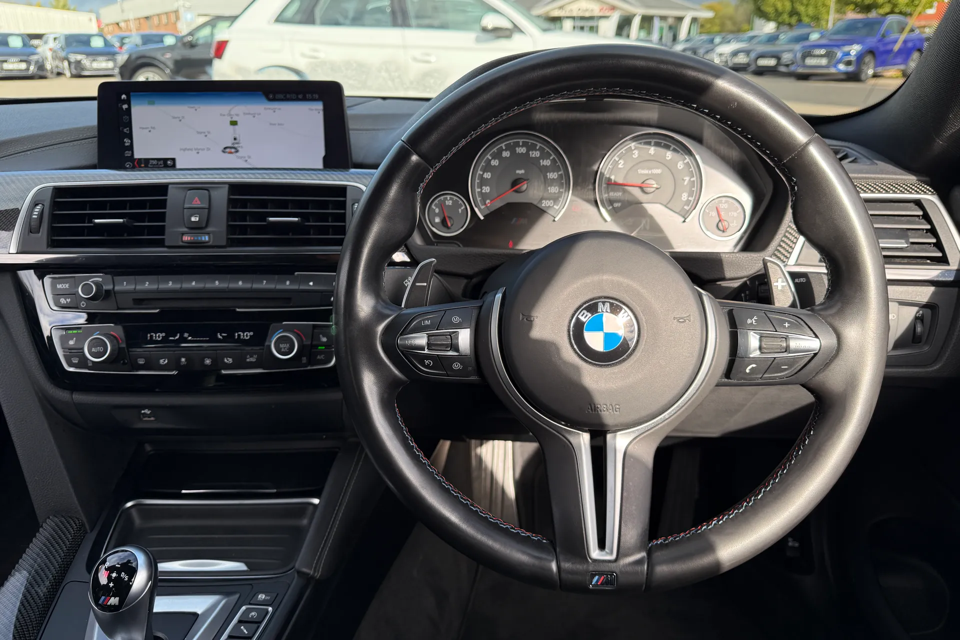 BMW M4 thumbnail image number 7