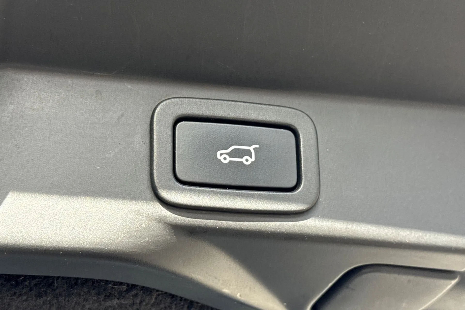 LAND ROVER RANGE ROVER SPORT thumbnail image number 37