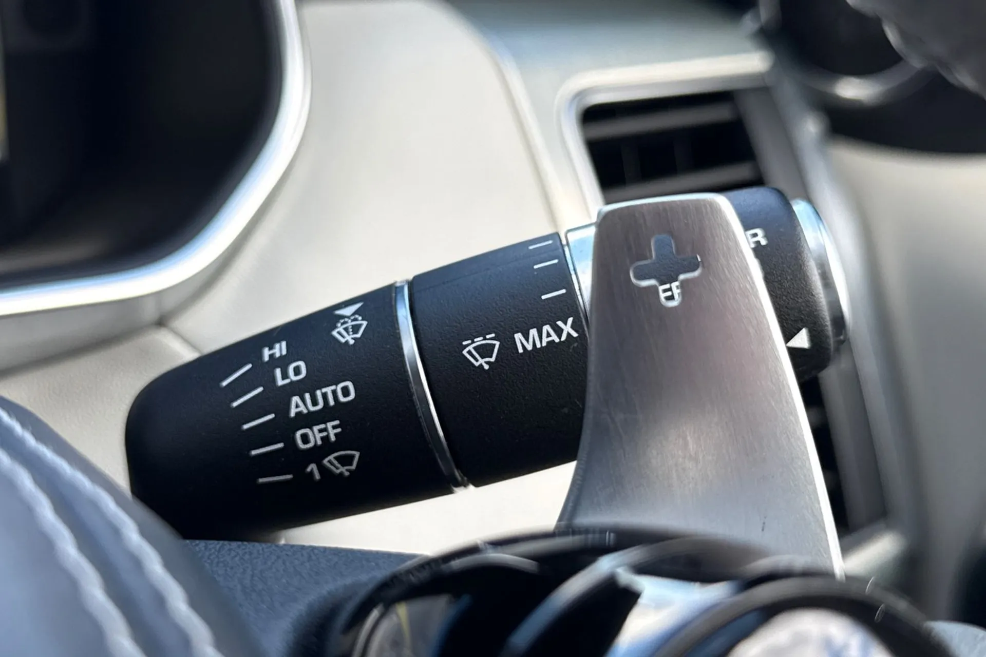 LAND ROVER RANGE ROVER SPORT thumbnail image number 67