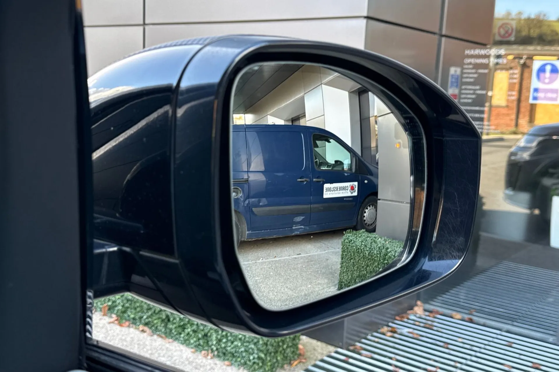 LAND ROVER RANGE ROVER SPORT thumbnail image number 14