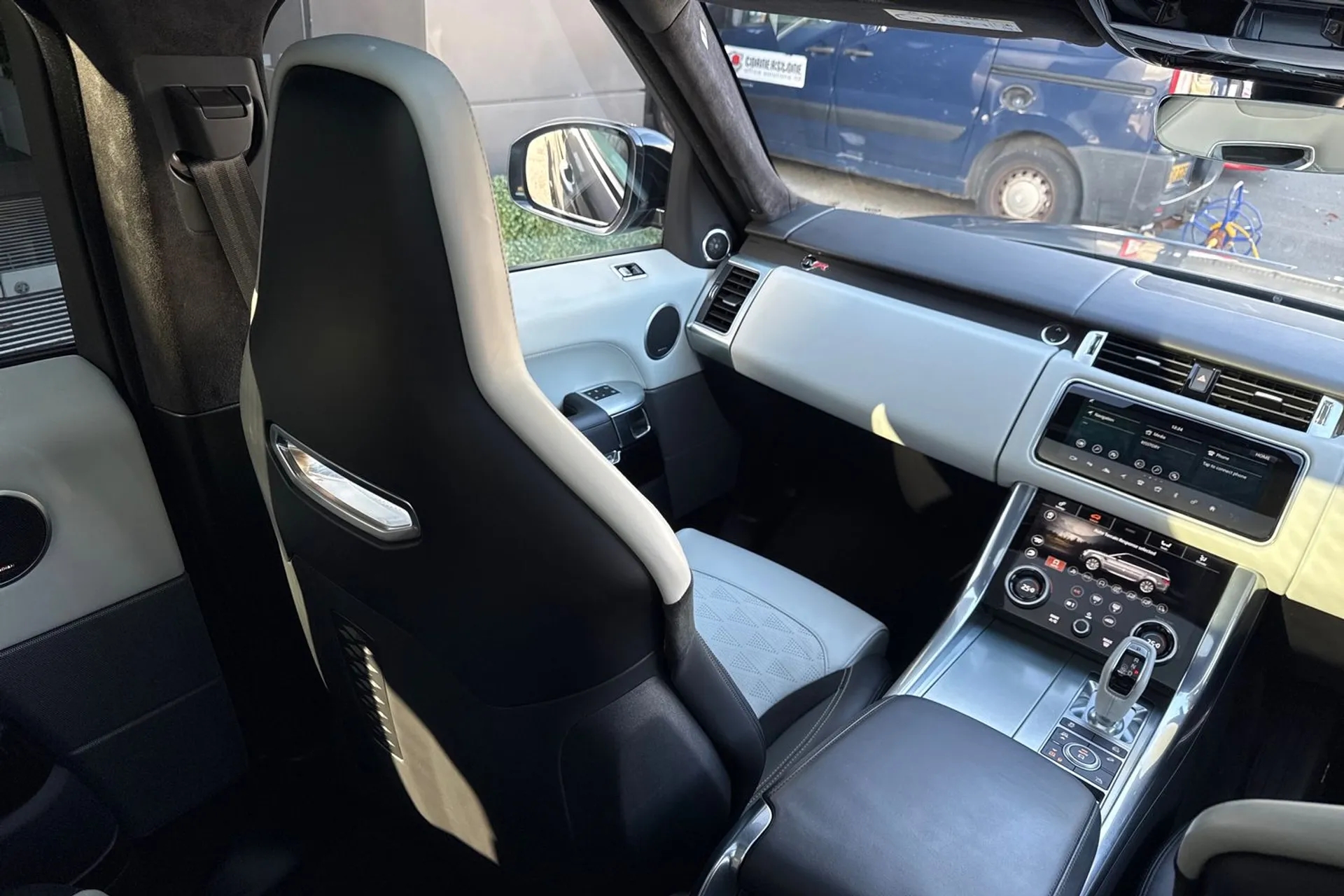 LAND ROVER RANGE ROVER SPORT thumbnail image number 48