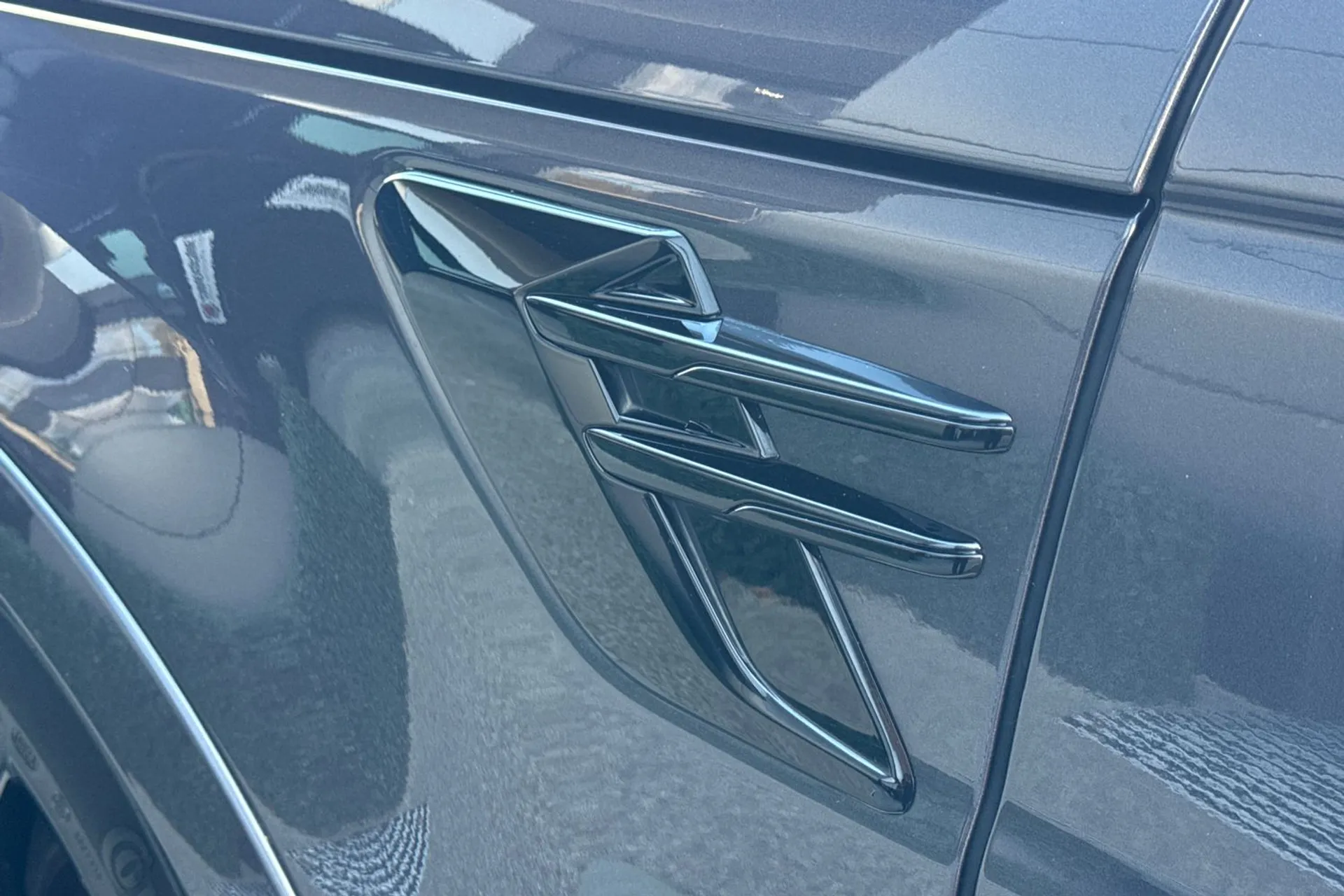 LAND ROVER RANGE ROVER SPORT thumbnail image number 35