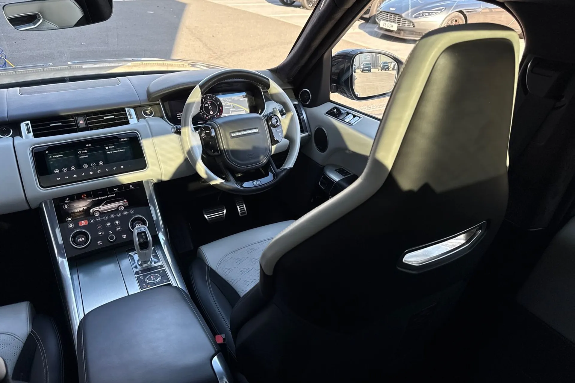 LAND ROVER RANGE ROVER SPORT thumbnail image number 49