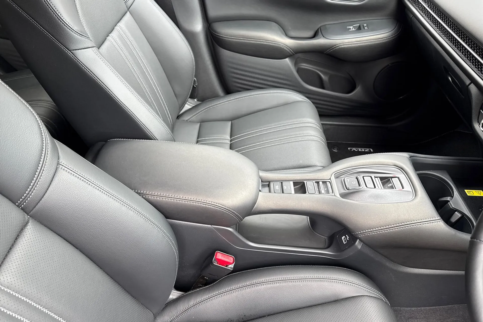 HONDA ZR-V thumbnail image number 42