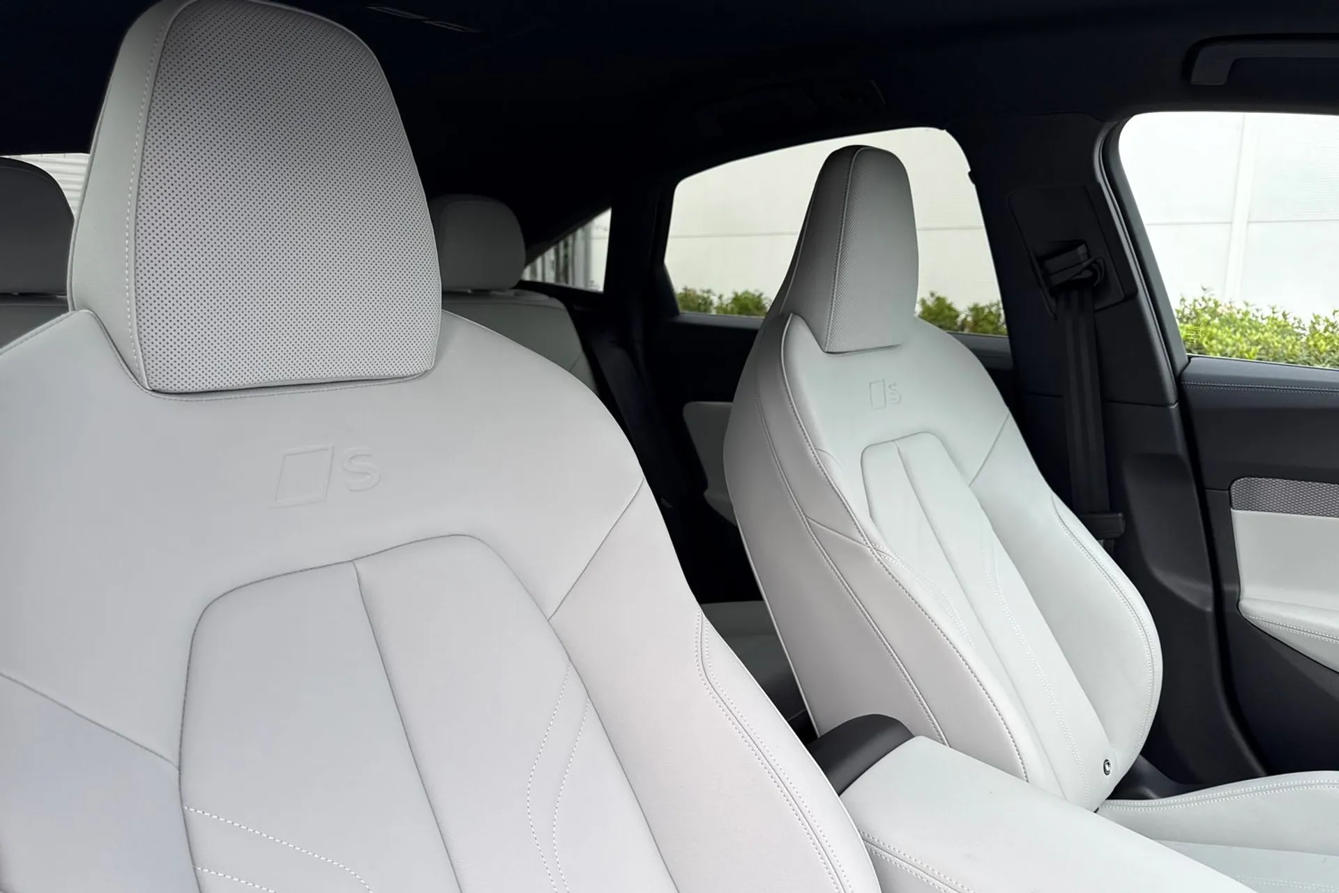 Audi A5 thumbnail image number 49