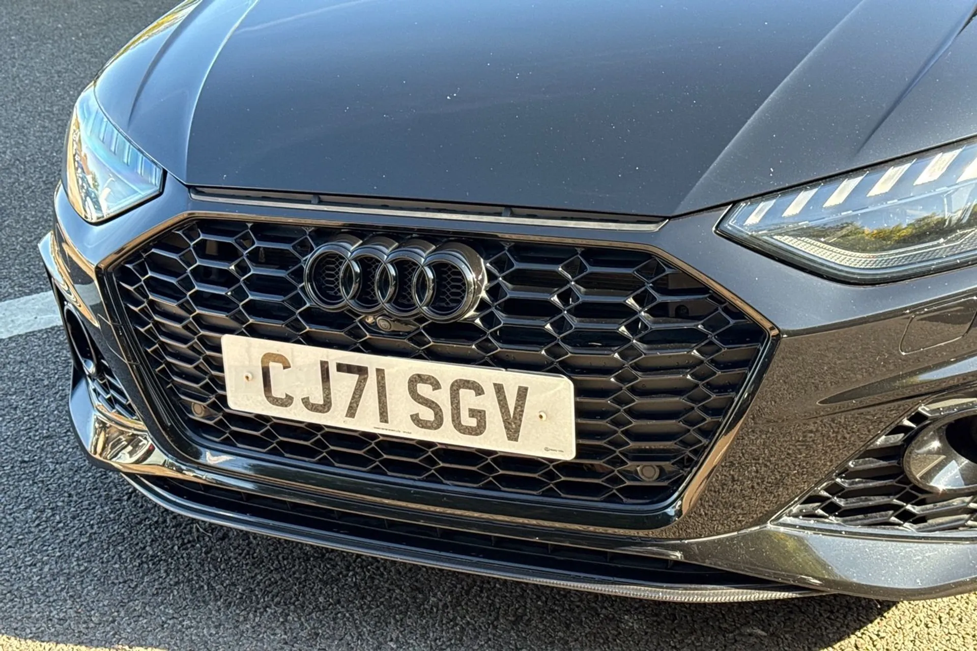 Audi RS4 thumbnail image number 23