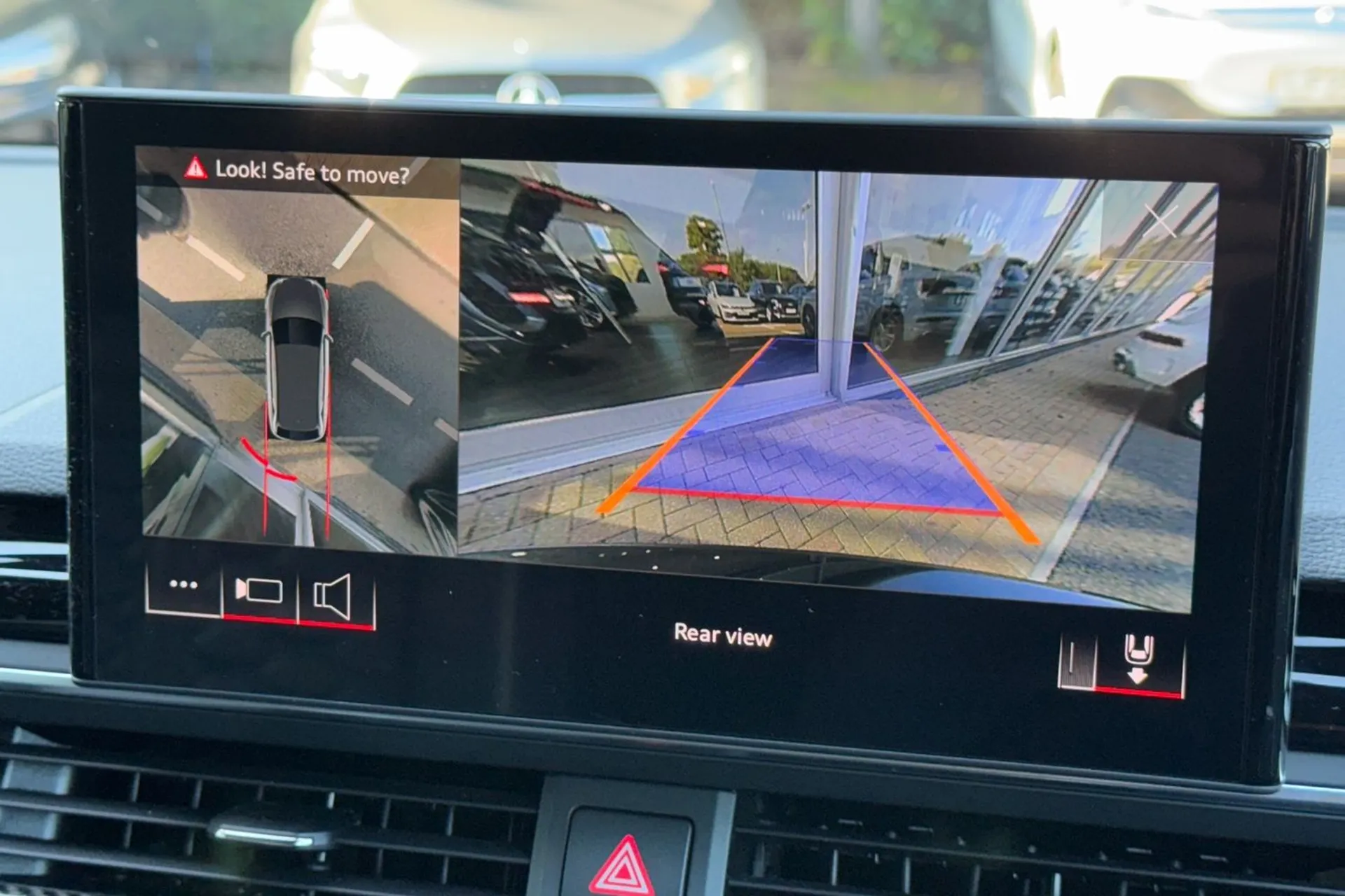 Audi RS4 thumbnail image number 5