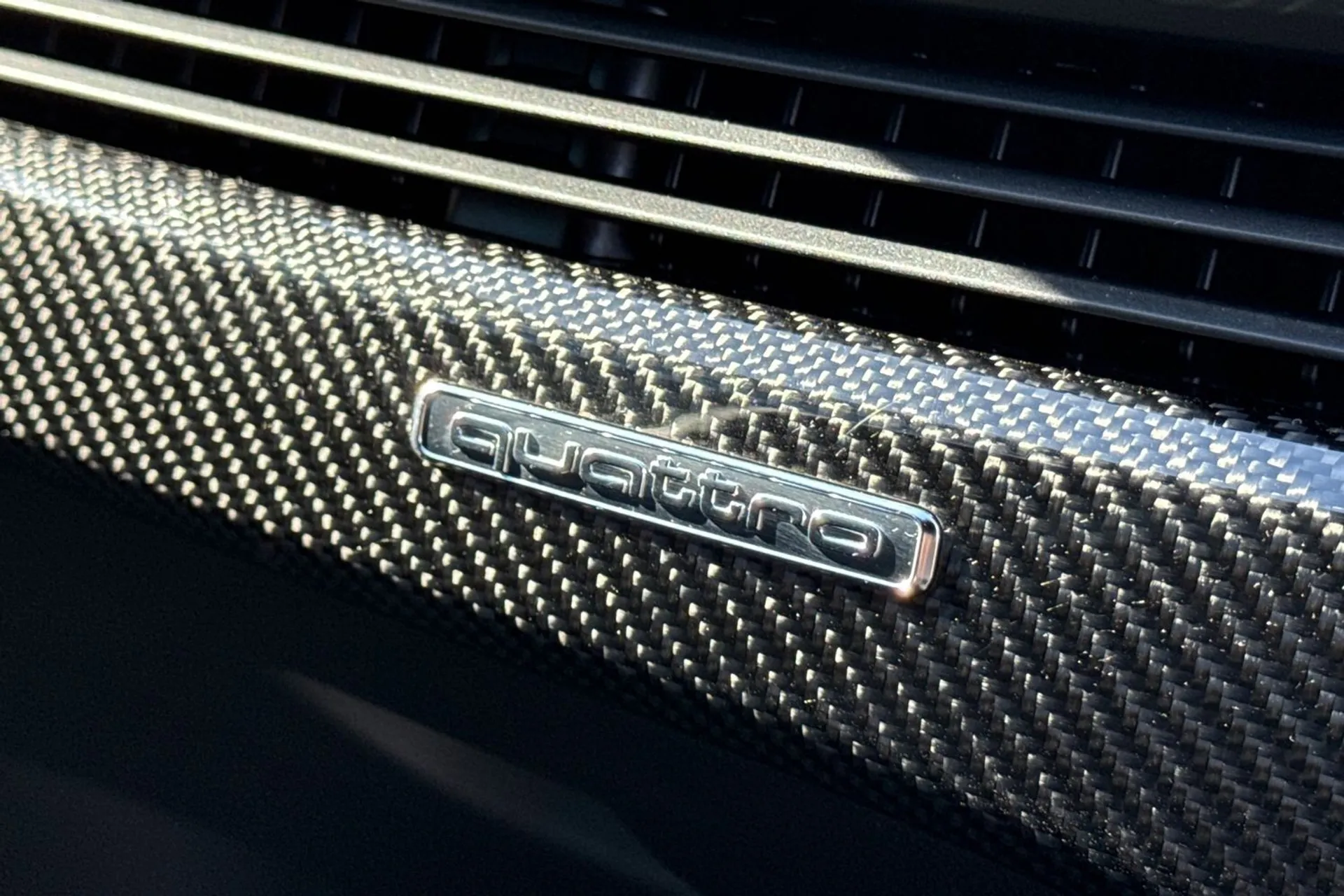 Audi RS4 thumbnail image number 58