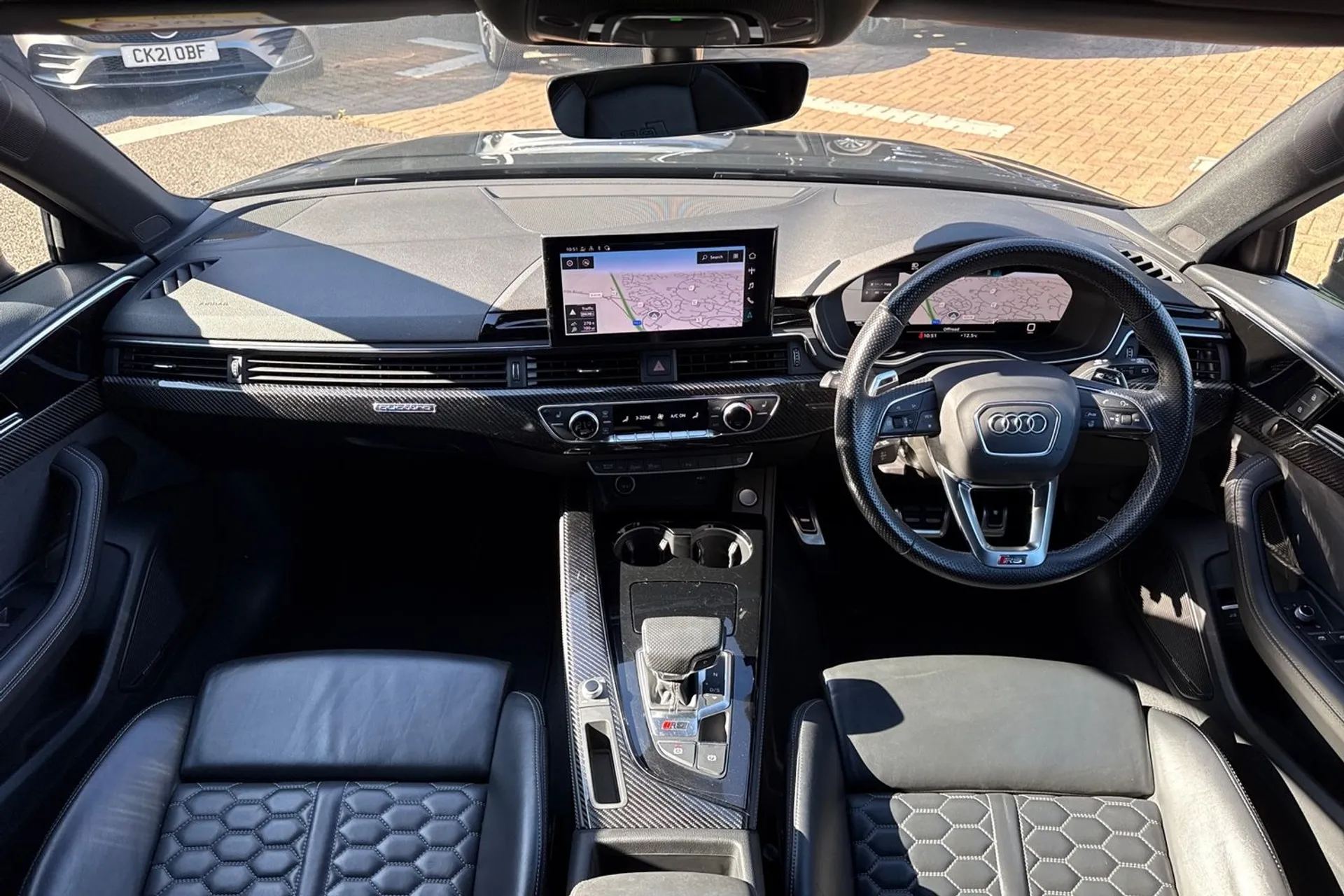 Audi RS4 thumbnail image number 3