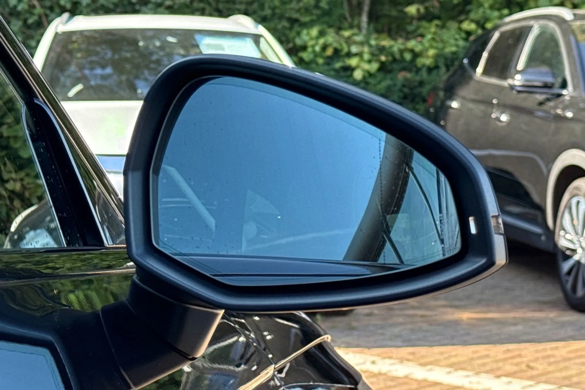 Audi RS4 thumbnail image number 60