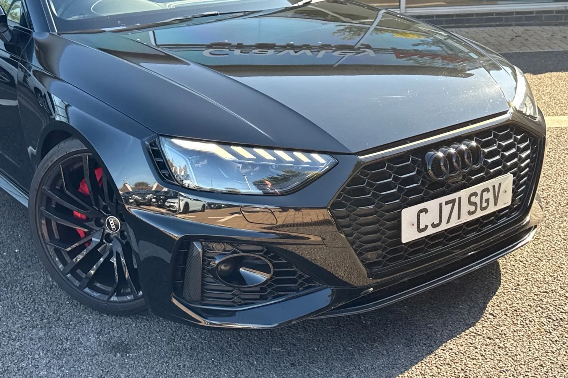 Audi RS4 thumbnail image number 21