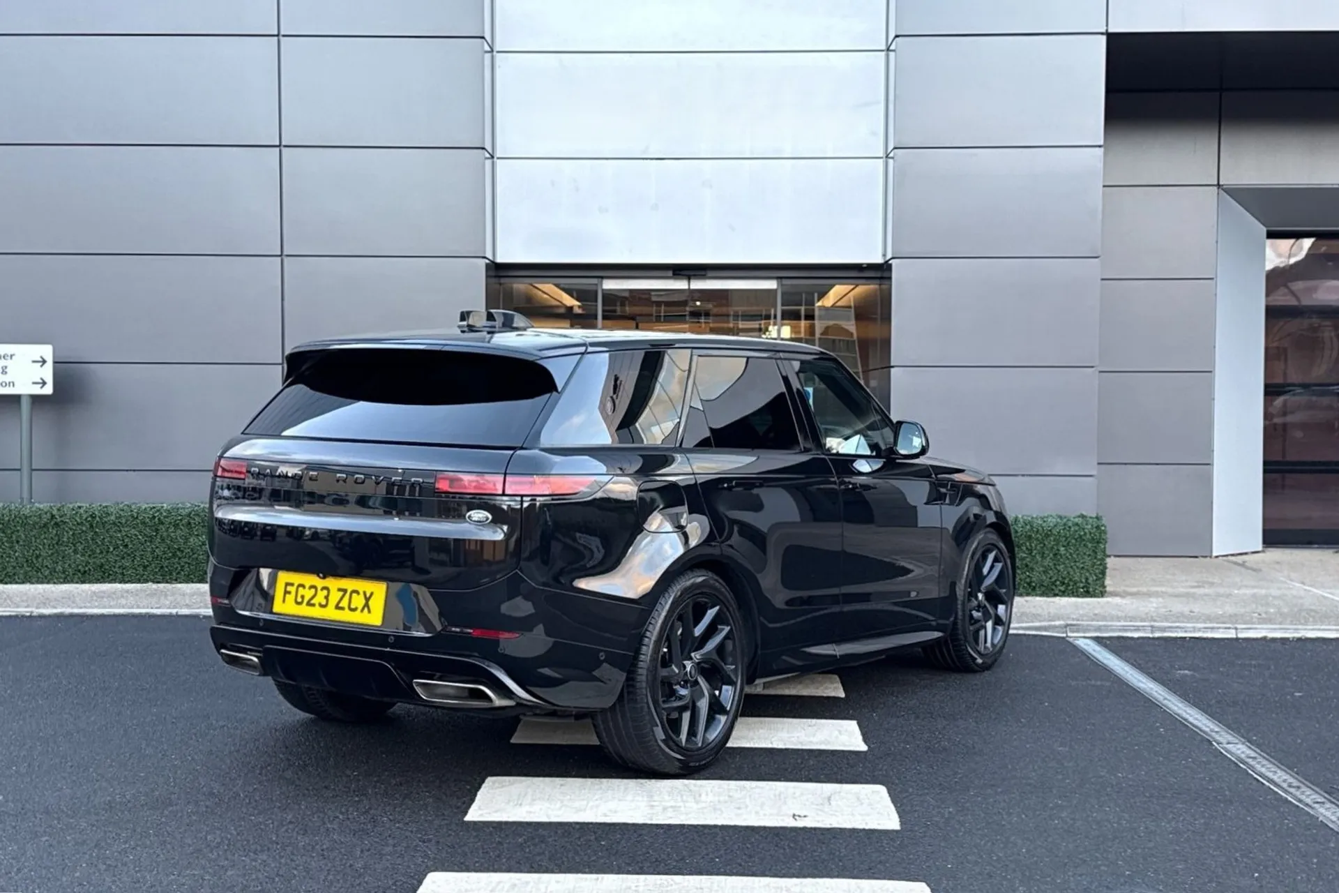 LAND ROVER RANGE ROVER SPORT thumbnail image number 6