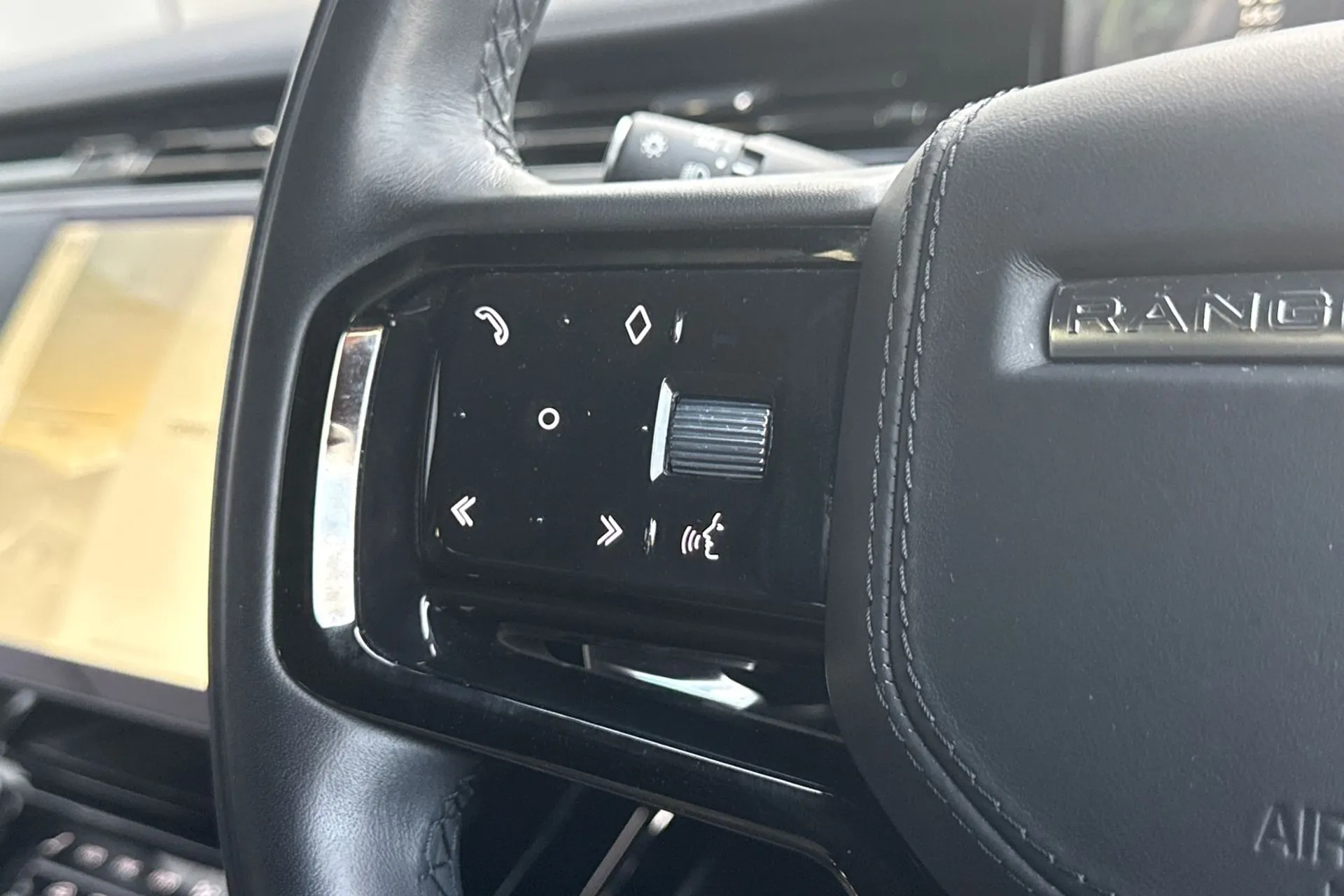 LAND ROVER RANGE ROVER SPORT thumbnail image number 46