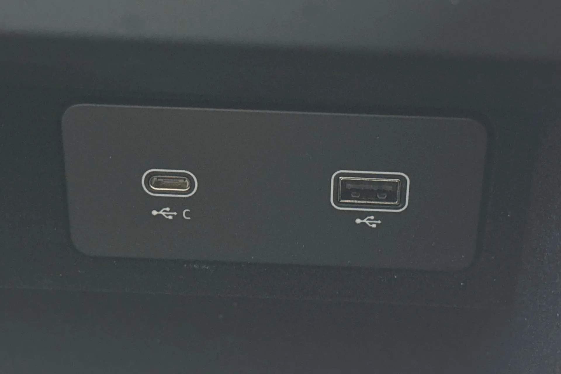 LAND ROVER RANGE ROVER SPORT thumbnail image number 54