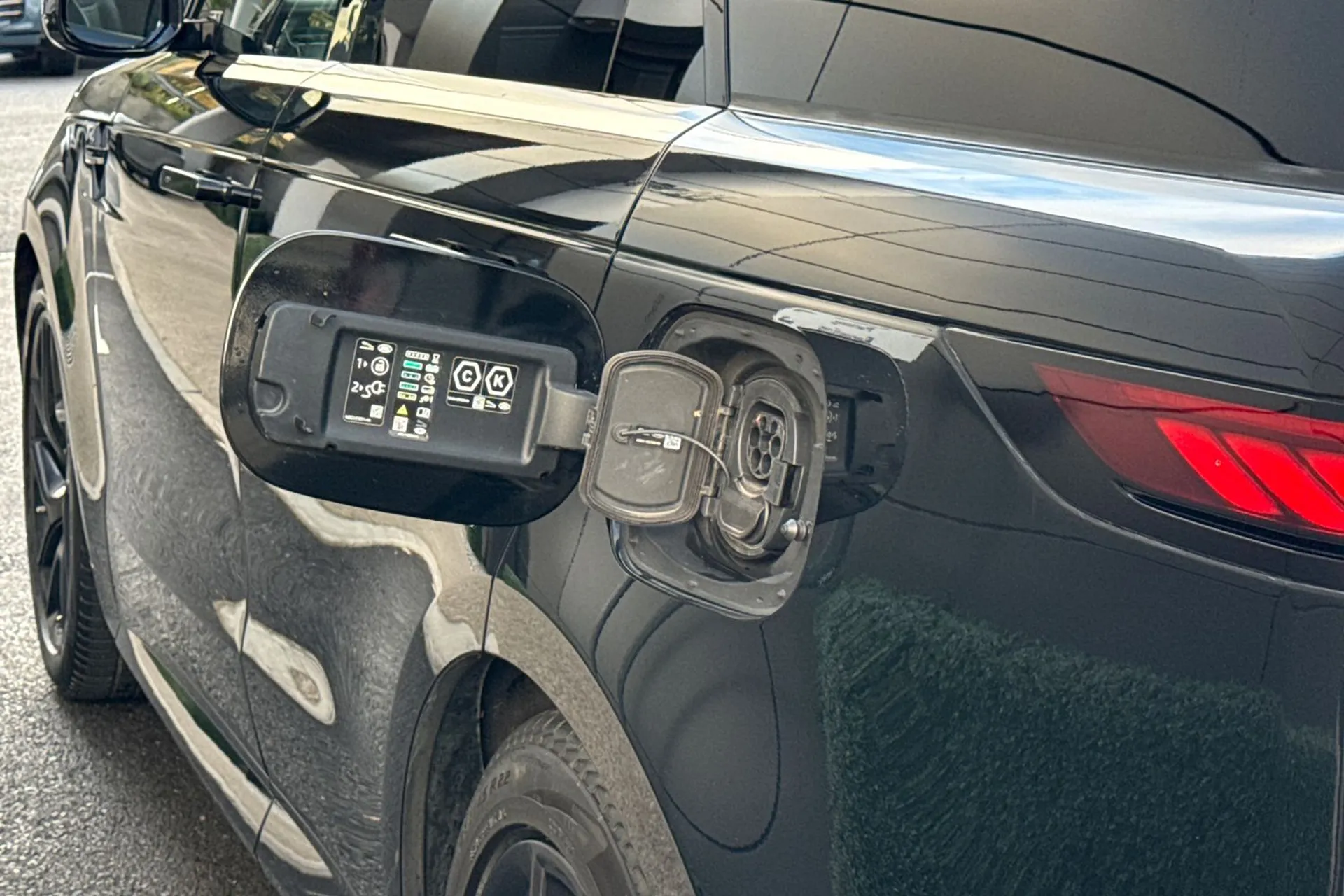 LAND ROVER RANGE ROVER SPORT thumbnail image number 8