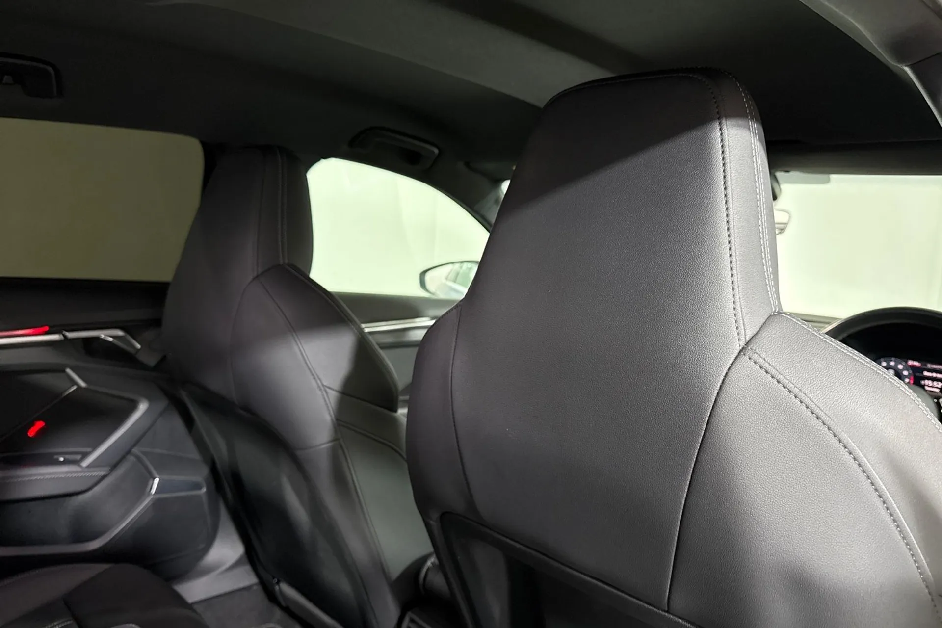 Audi A3 thumbnail image number 26