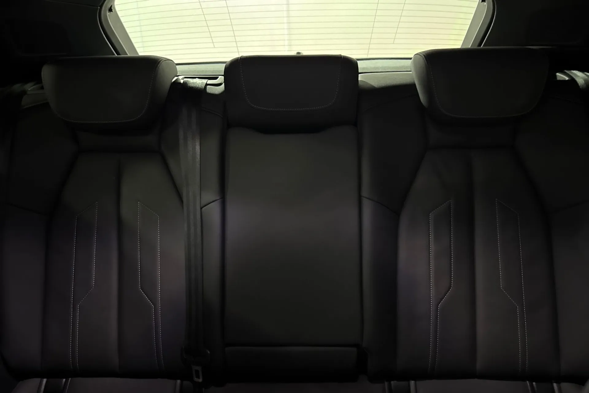 Audi A3 thumbnail image number 38