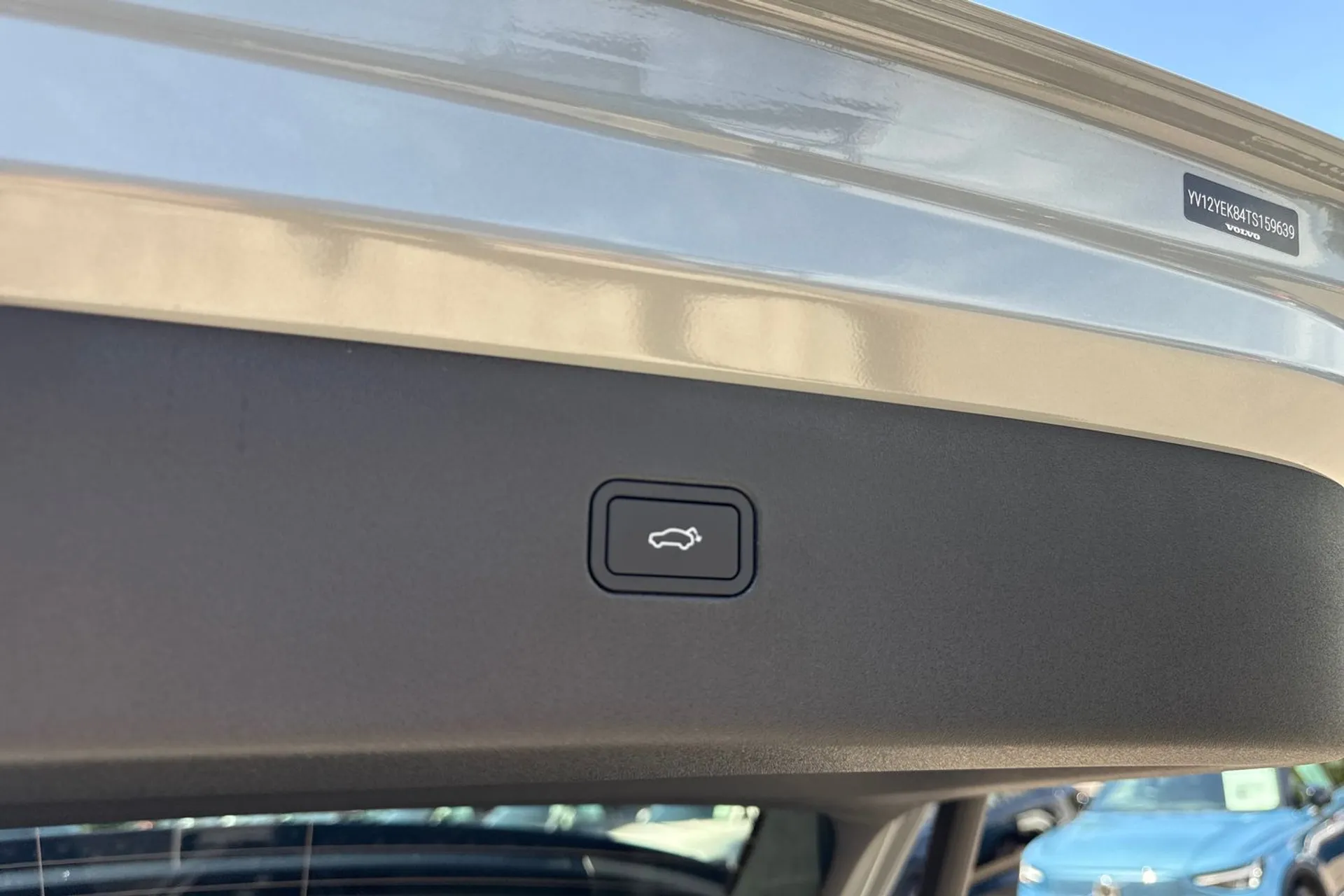 Volvo EX30 thumbnail image number 19