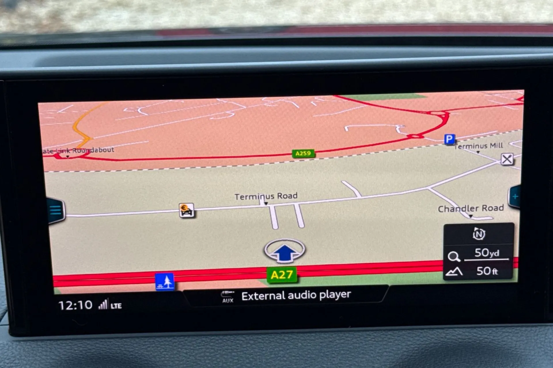 Audi Q2 thumbnail image number 4