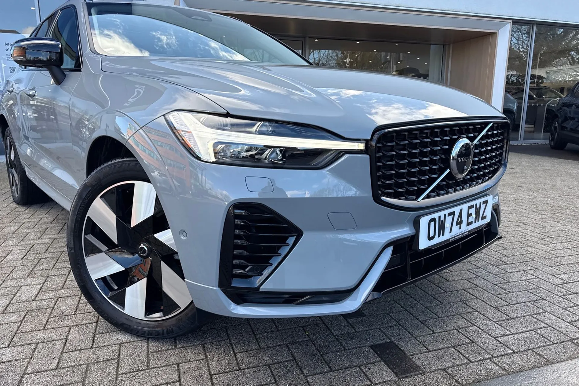 Volvo XC60 thumbnail image number 7