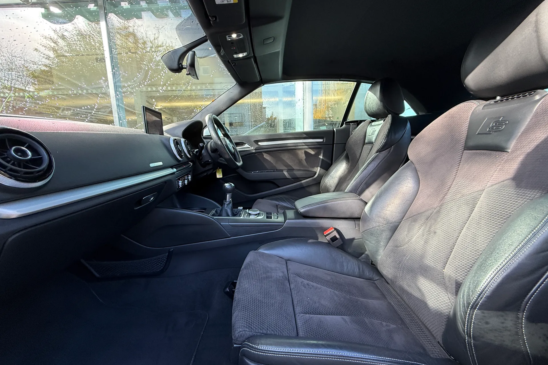 Audi A3 thumbnail image number 43