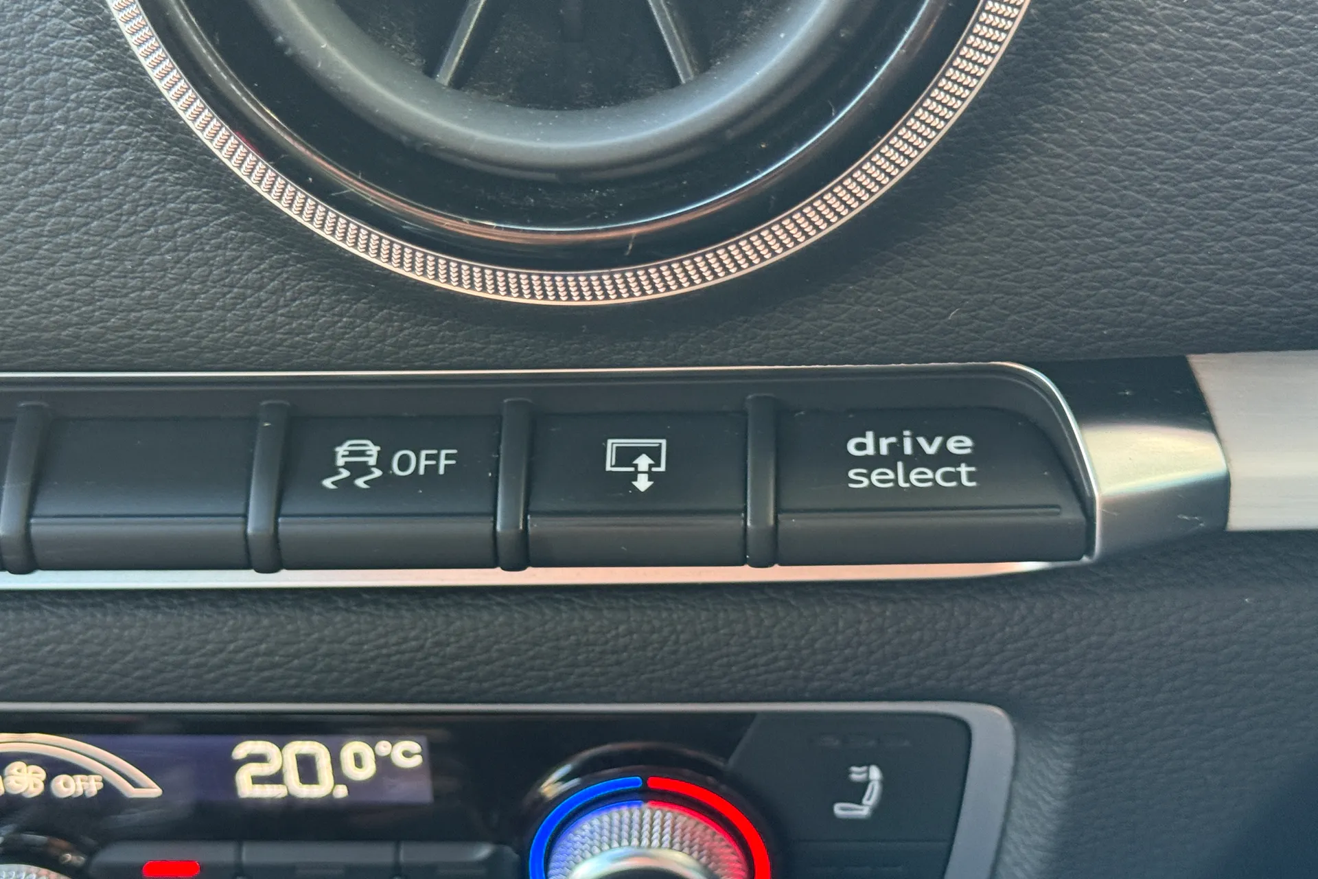 Audi A3 thumbnail image number 50