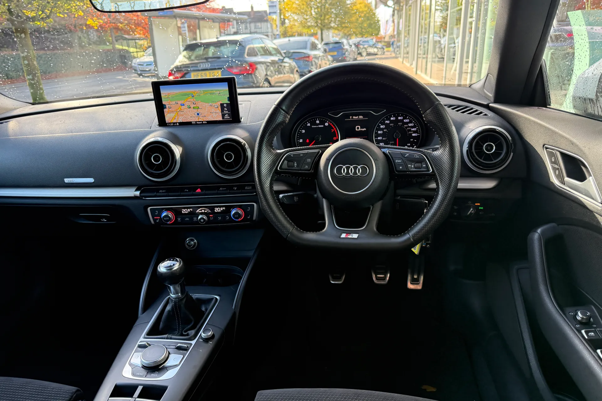 Audi A3 thumbnail image number 32