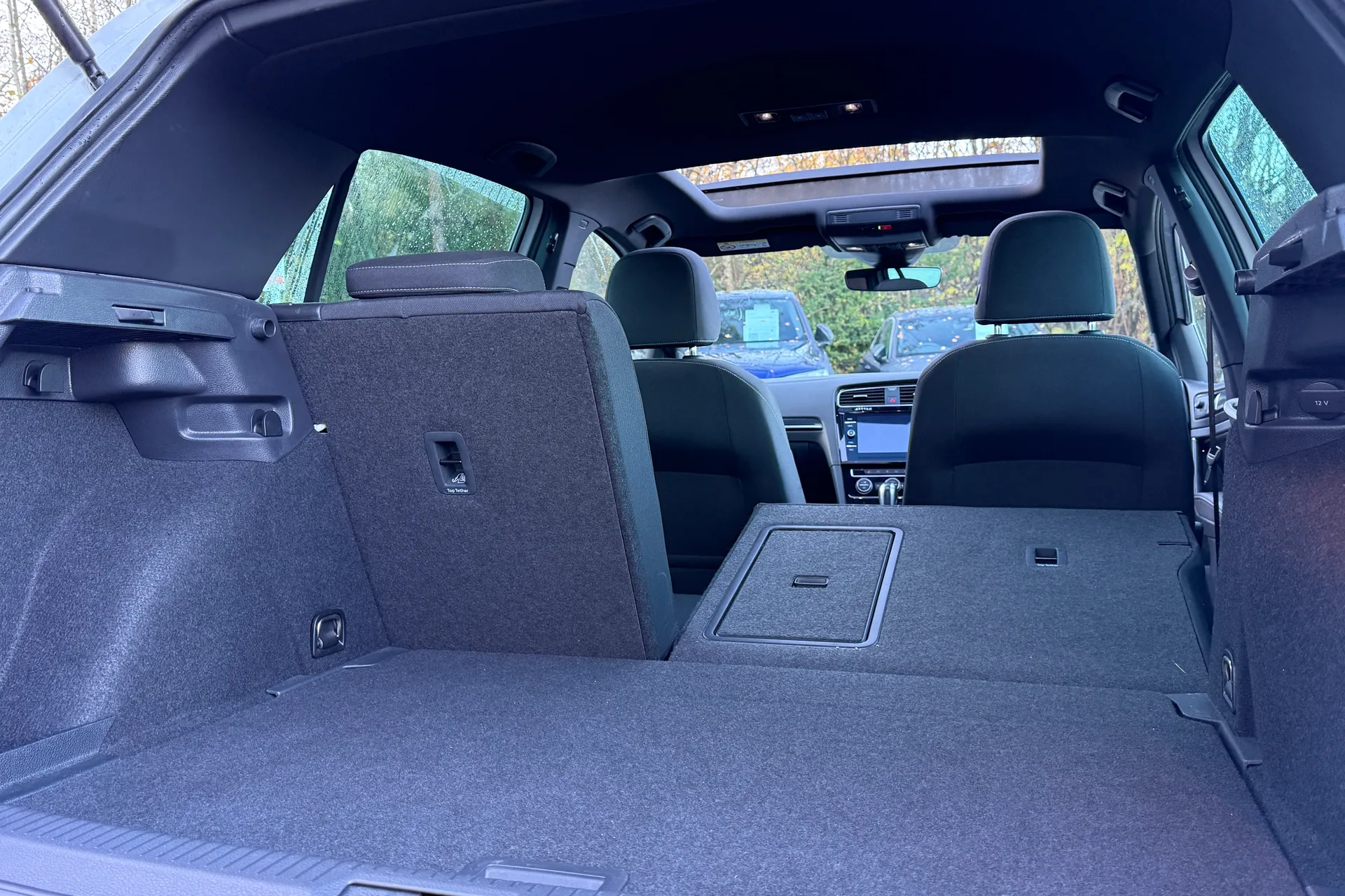 VOLKSWAGEN GOLF thumbnail image number 30