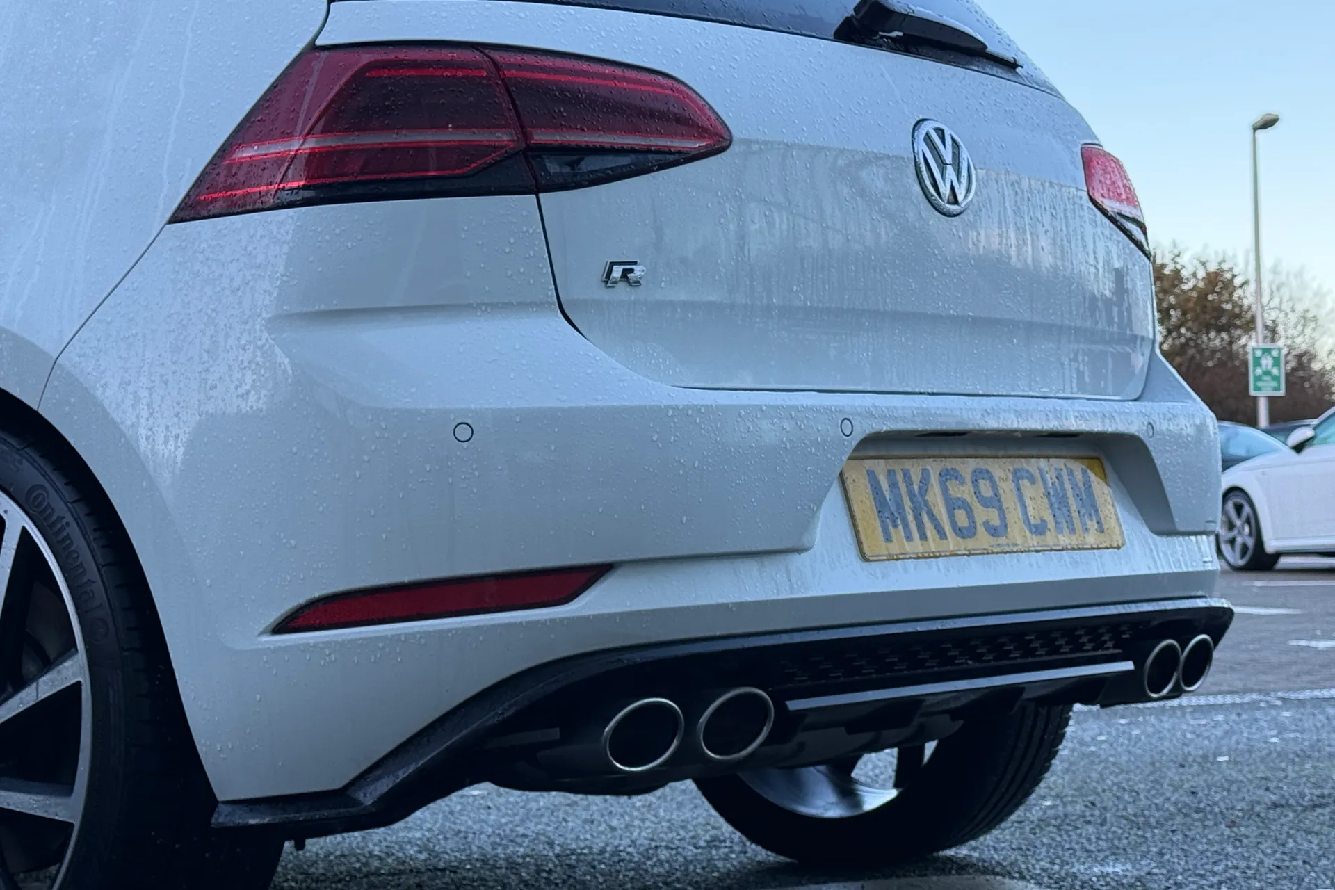 VOLKSWAGEN GOLF thumbnail image number 28