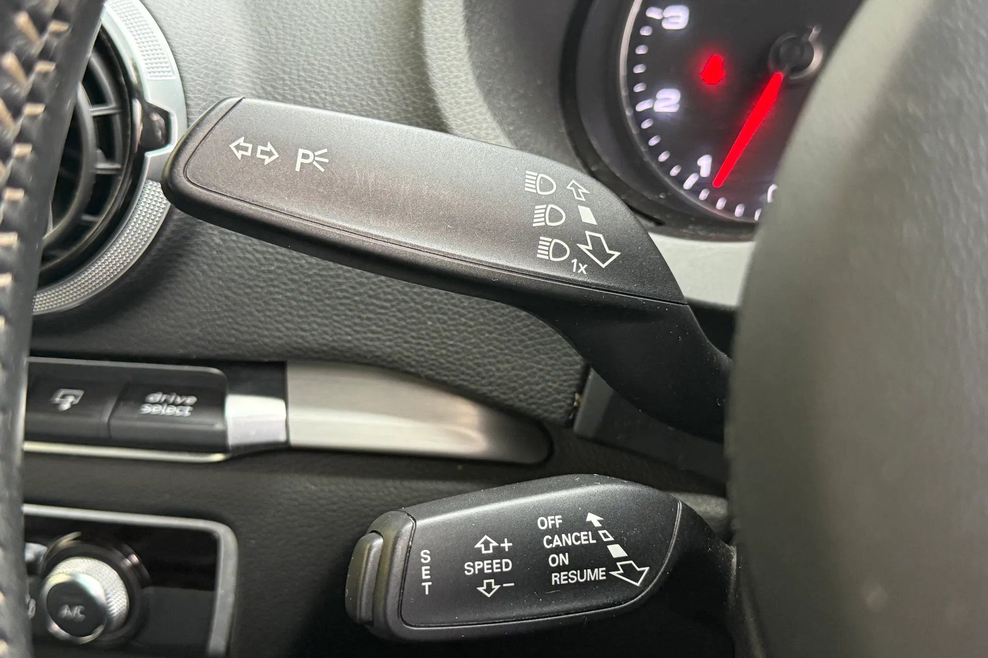 Audi A3 thumbnail image number 12