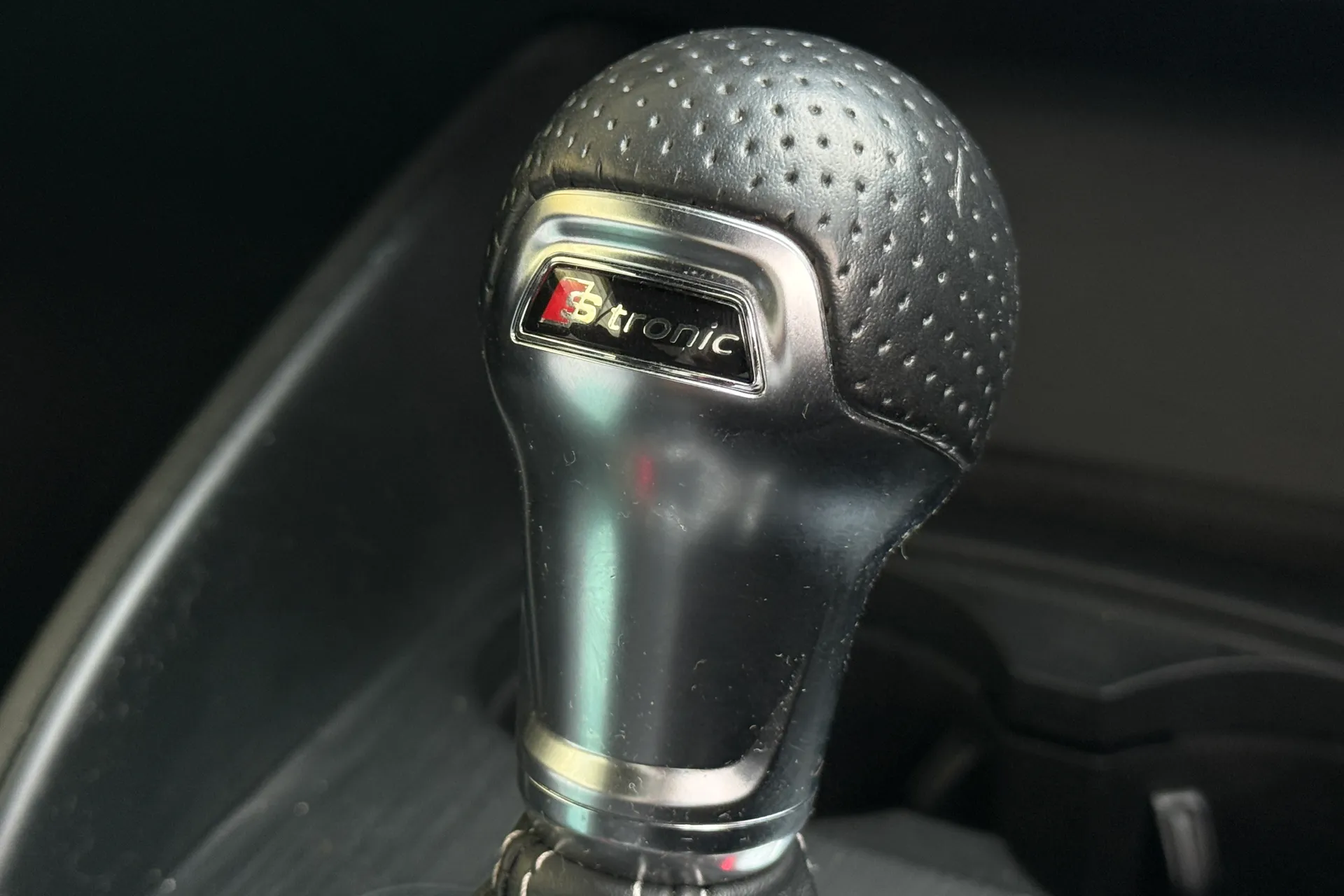 Audi A3 thumbnail image number 25